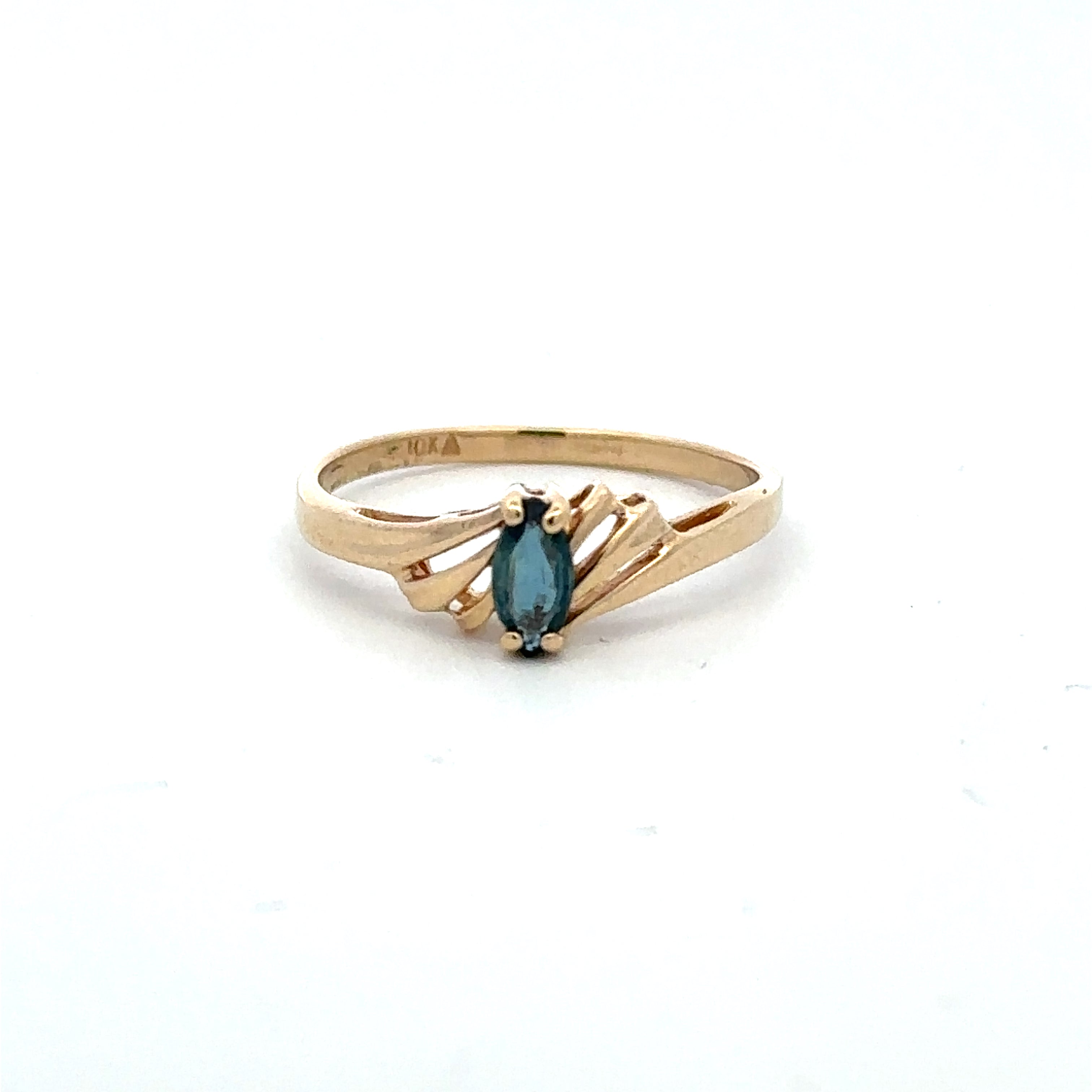 Estate Collection: 10K Yellow Gold Vintage Marquise Blue Stone Ring