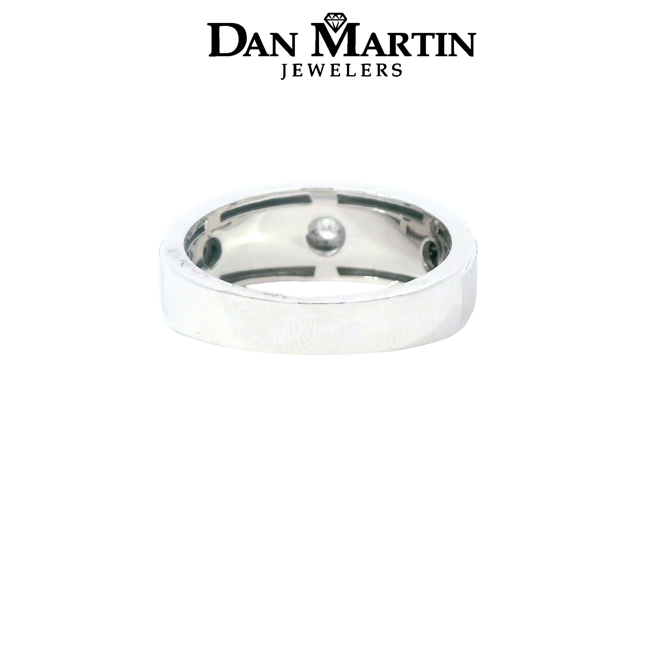 10K White Gold 1/2CT Men's White & Black Diamond Wedding Band