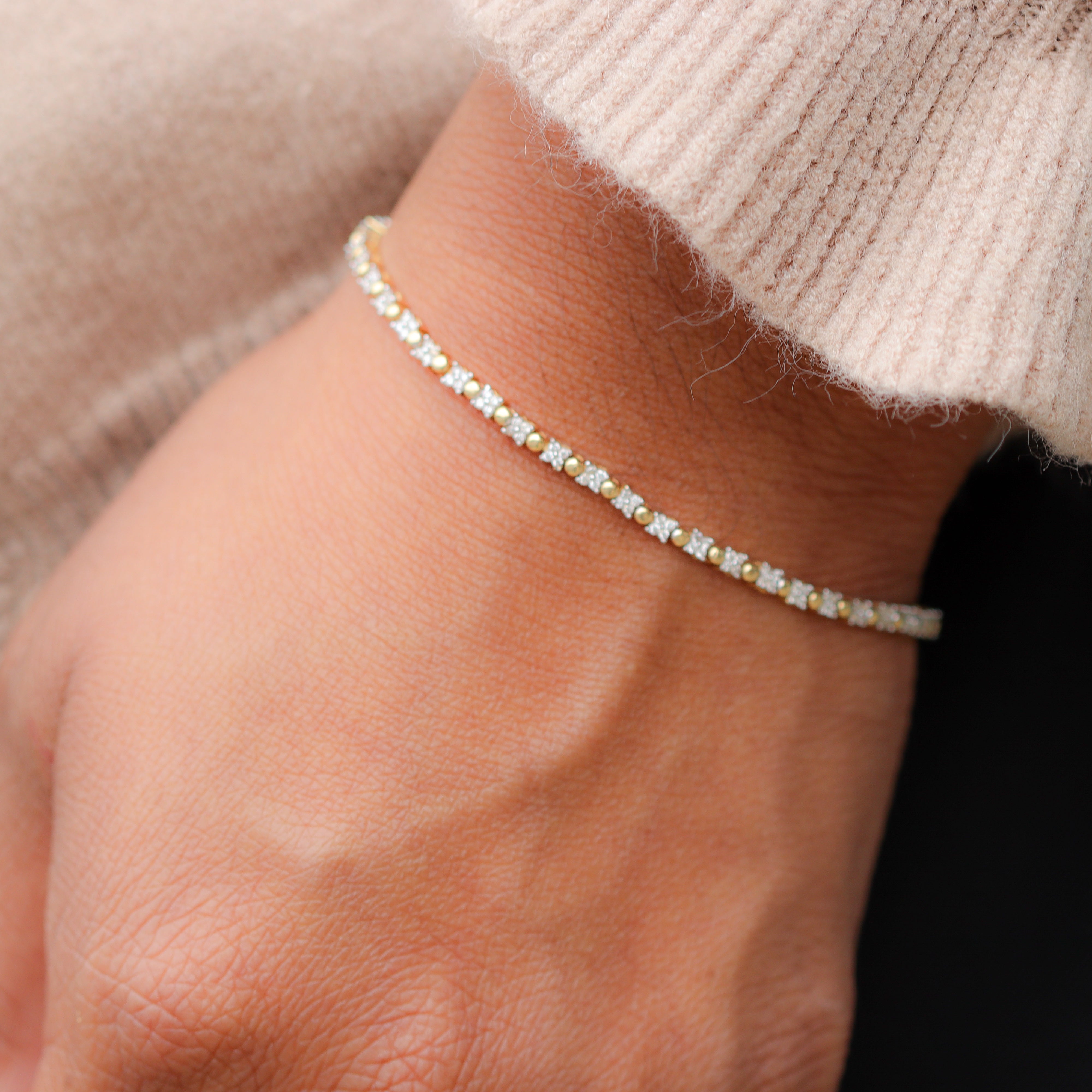 14K Yellow Gold 0.75CTW. Natural Diamond Tennis Bracelet