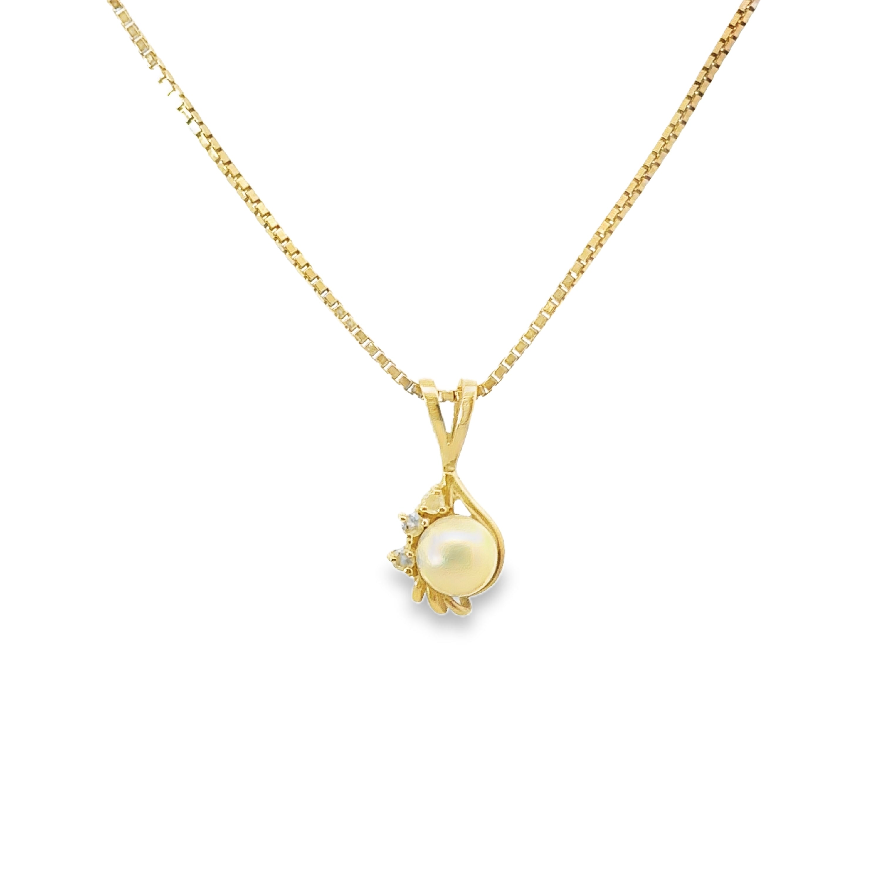 Estate Collection: 10K Yellow Gold Pearl & Diamond Pendant Necklace with a New Chain