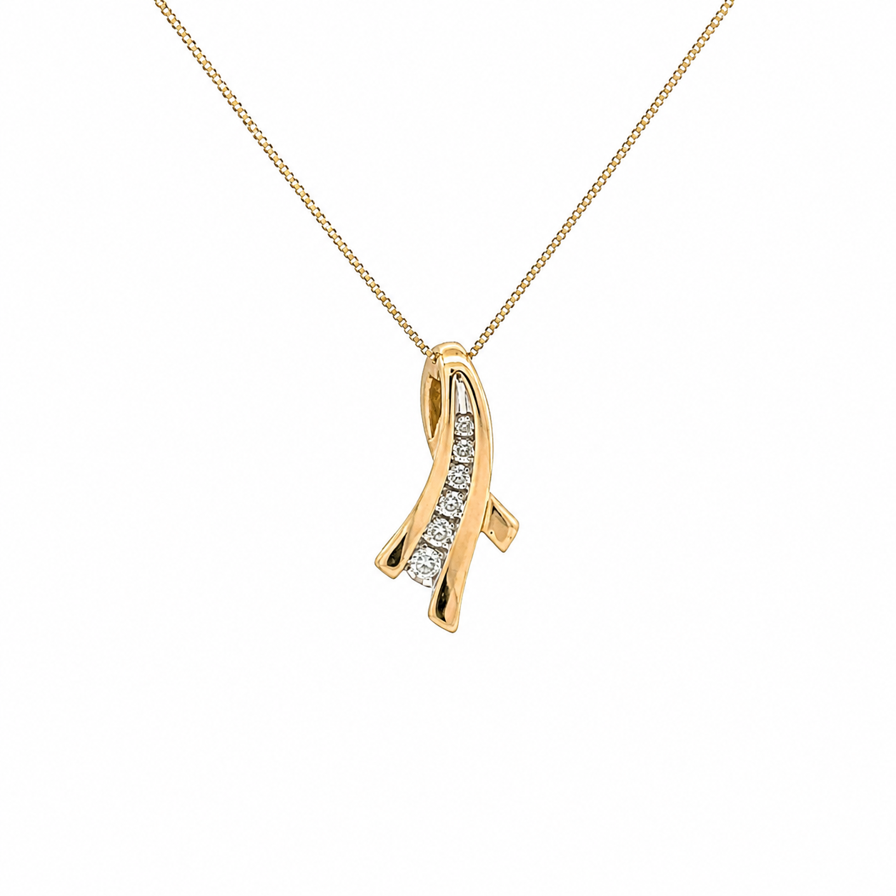 Estate Collection: 10K Yellow Gold .04CTW. Natural Diamond Pendant Necklace
