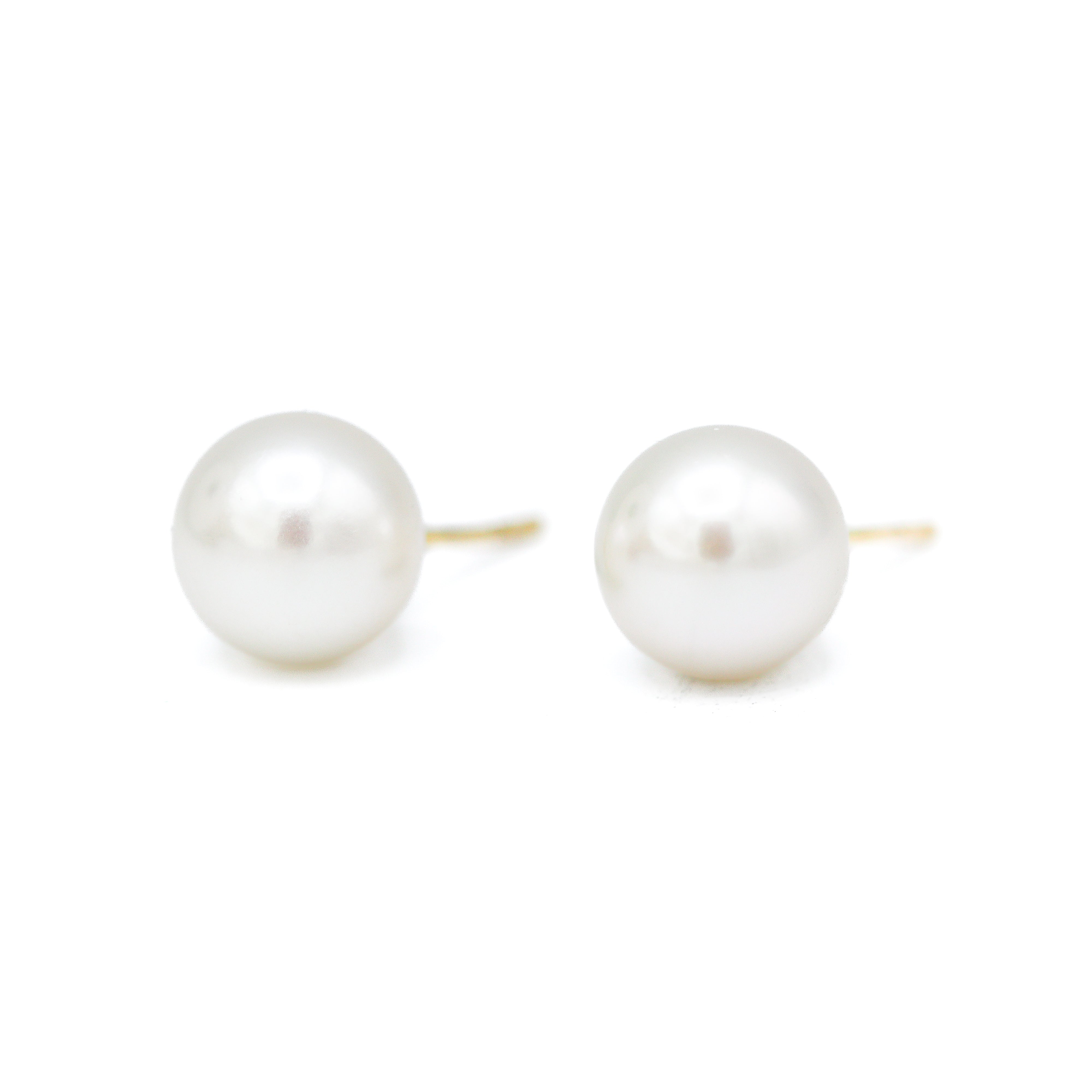 14K Yellow Gold Cultured Freshwater 7.6MM Pearl Stud Earrings