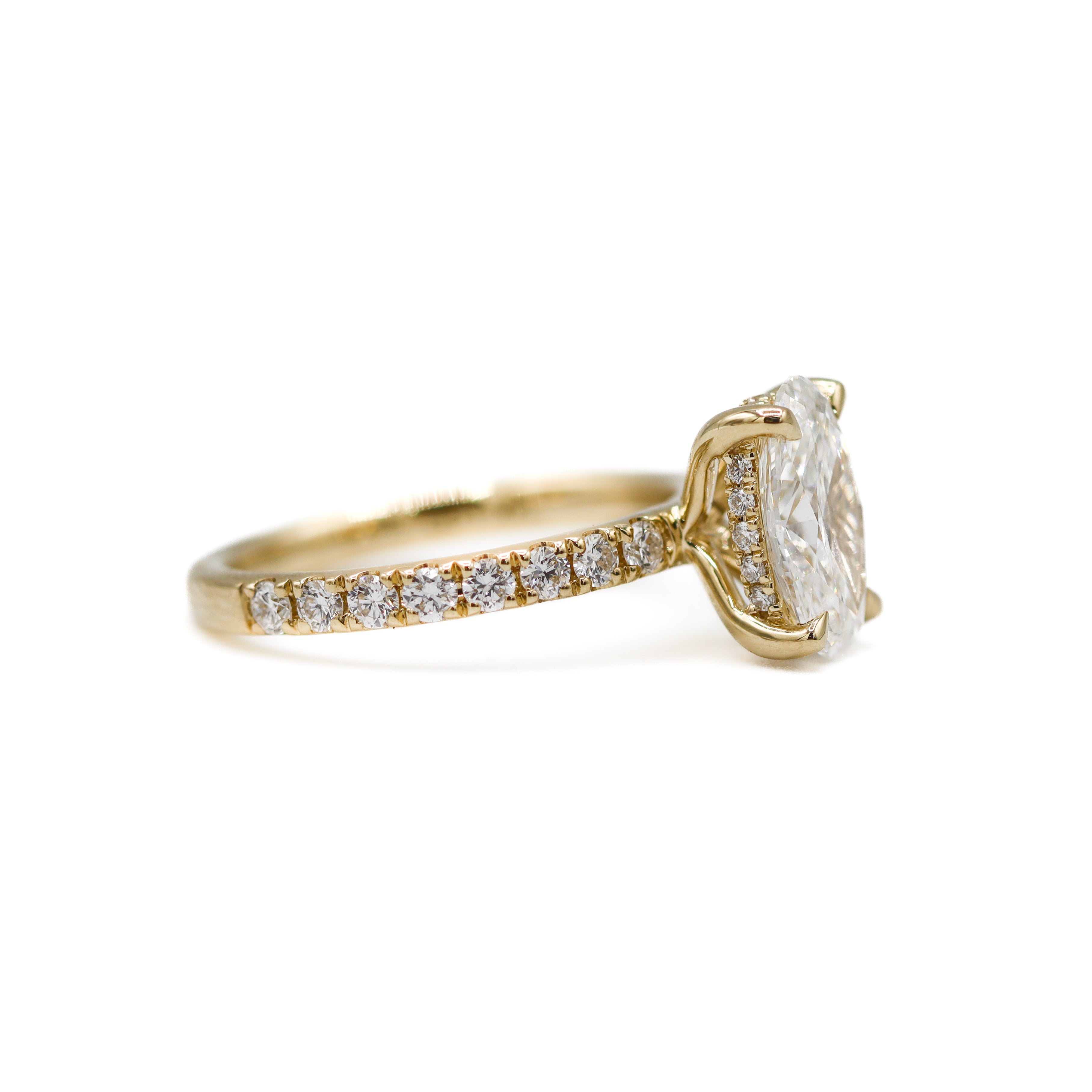 The "Raylen" — 14K Yellow Gold Certified 2.58CTW. Oval Lab-Grown Diamond Accented Engagement Ring