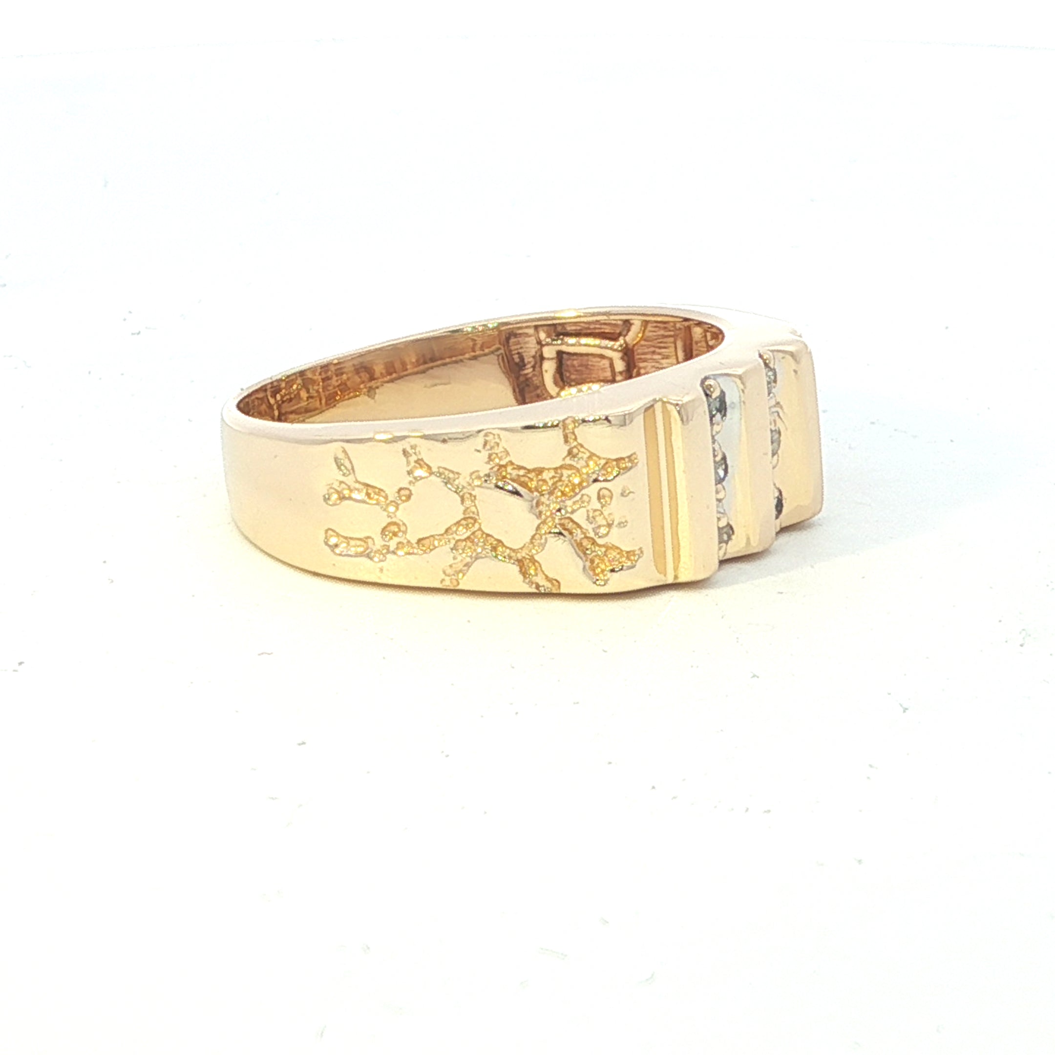 Estate Collection: 10K Yellow Gold Nugget Ring With Diamond Accents