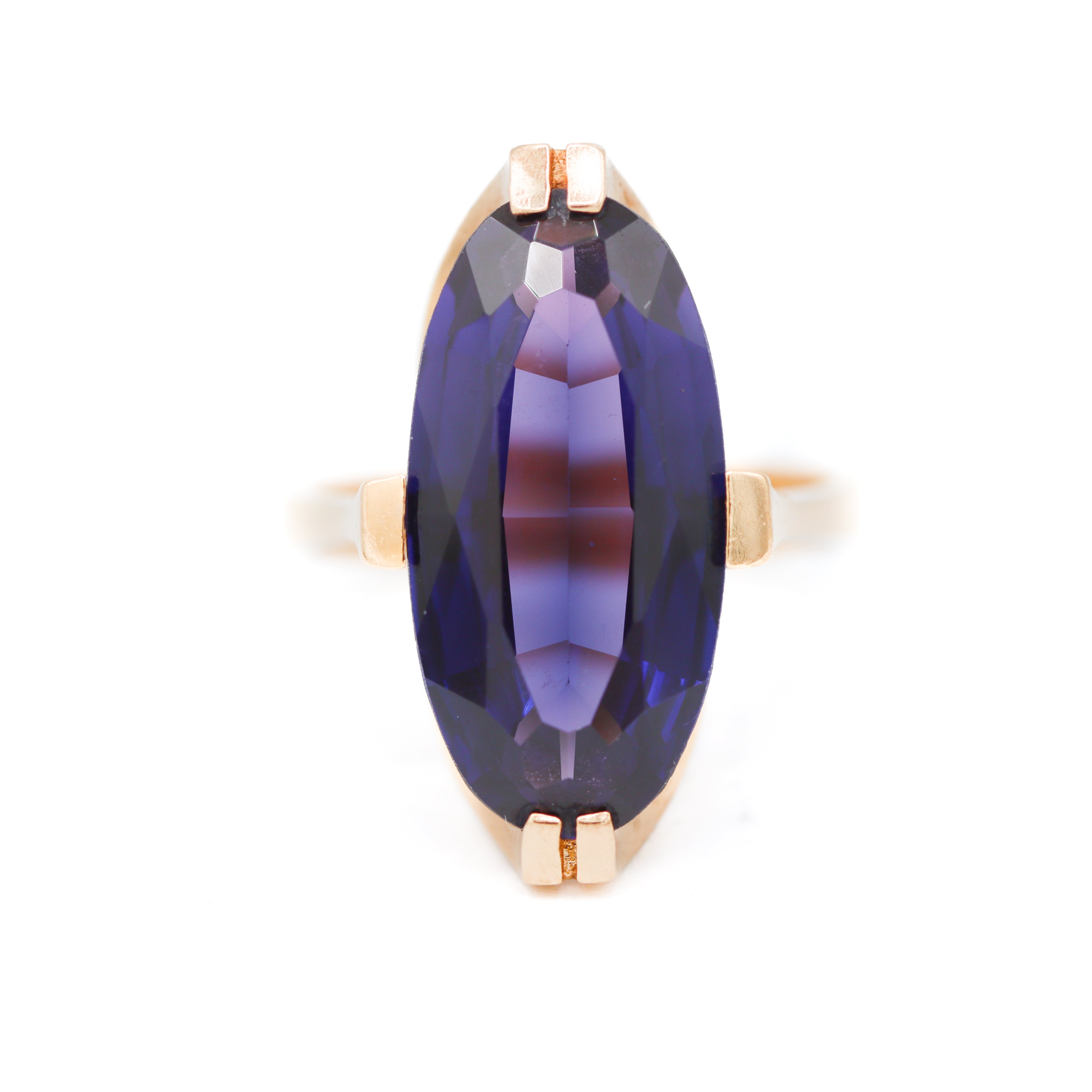 Front view Estate 14k yellow gold elongated oval amethyst ring