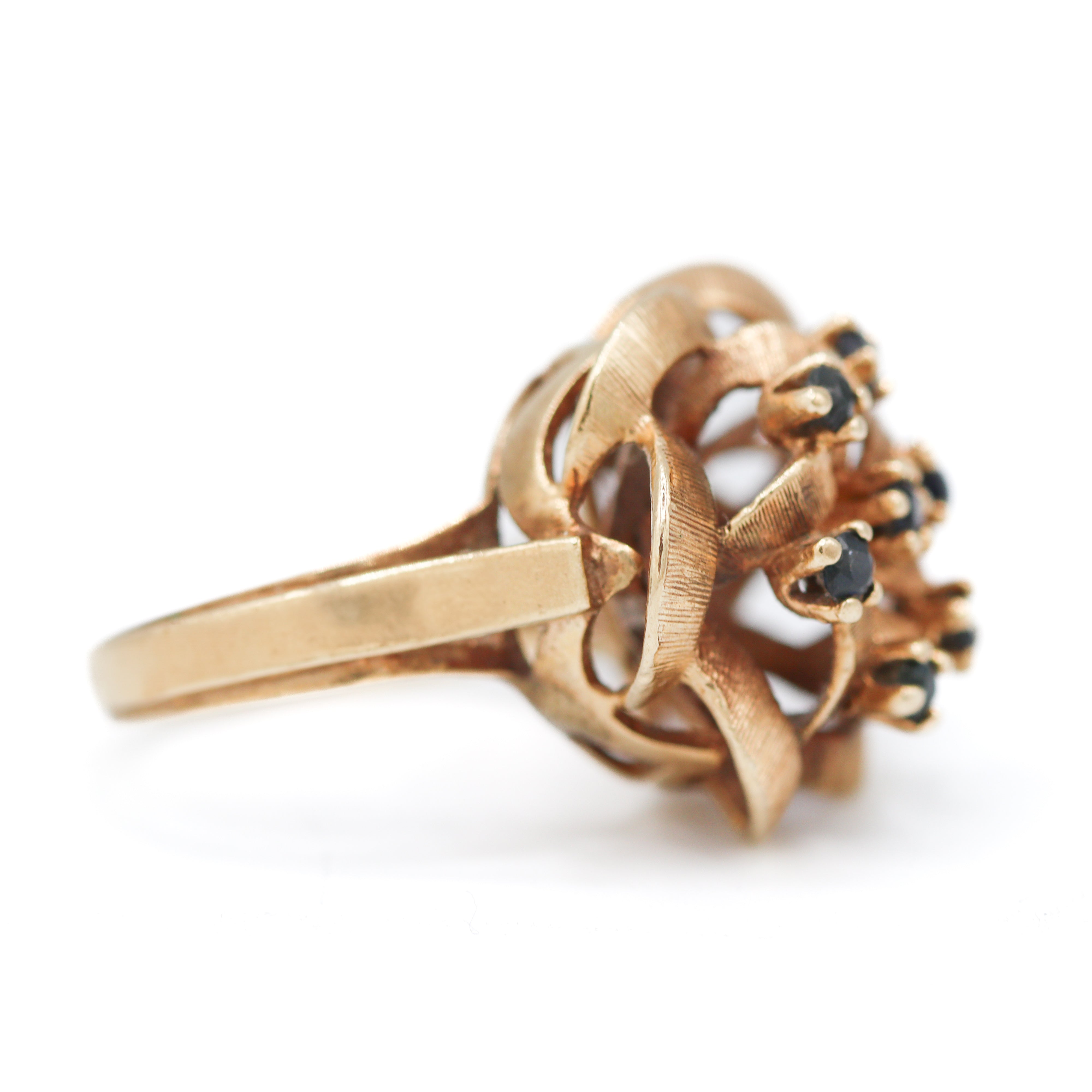 Estate Collection: 14K Yellow Gold Blue Sapphire Bow design Cocktail Ring