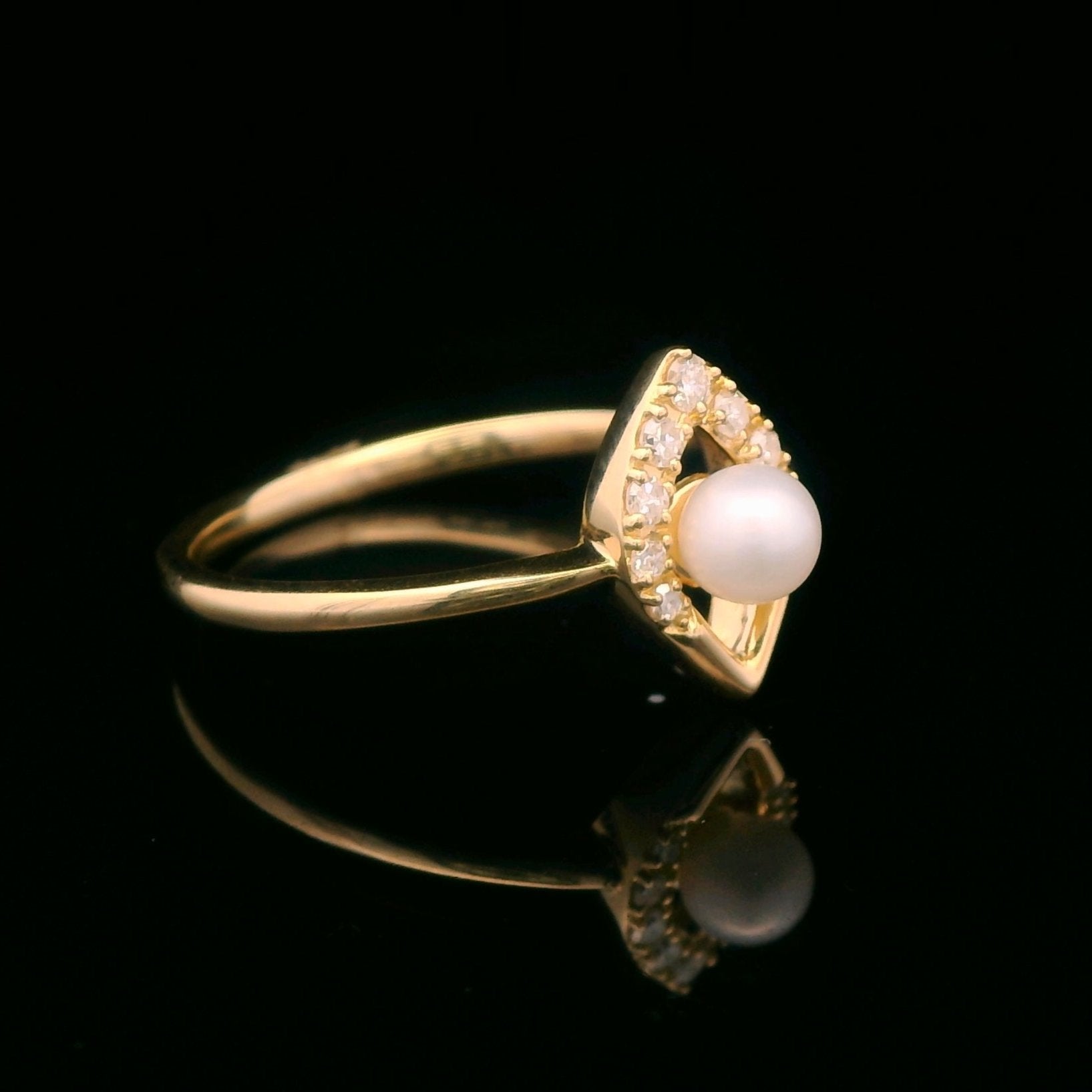 14k Yellow Gold 1/10 CTW Diamond Pearl Ring