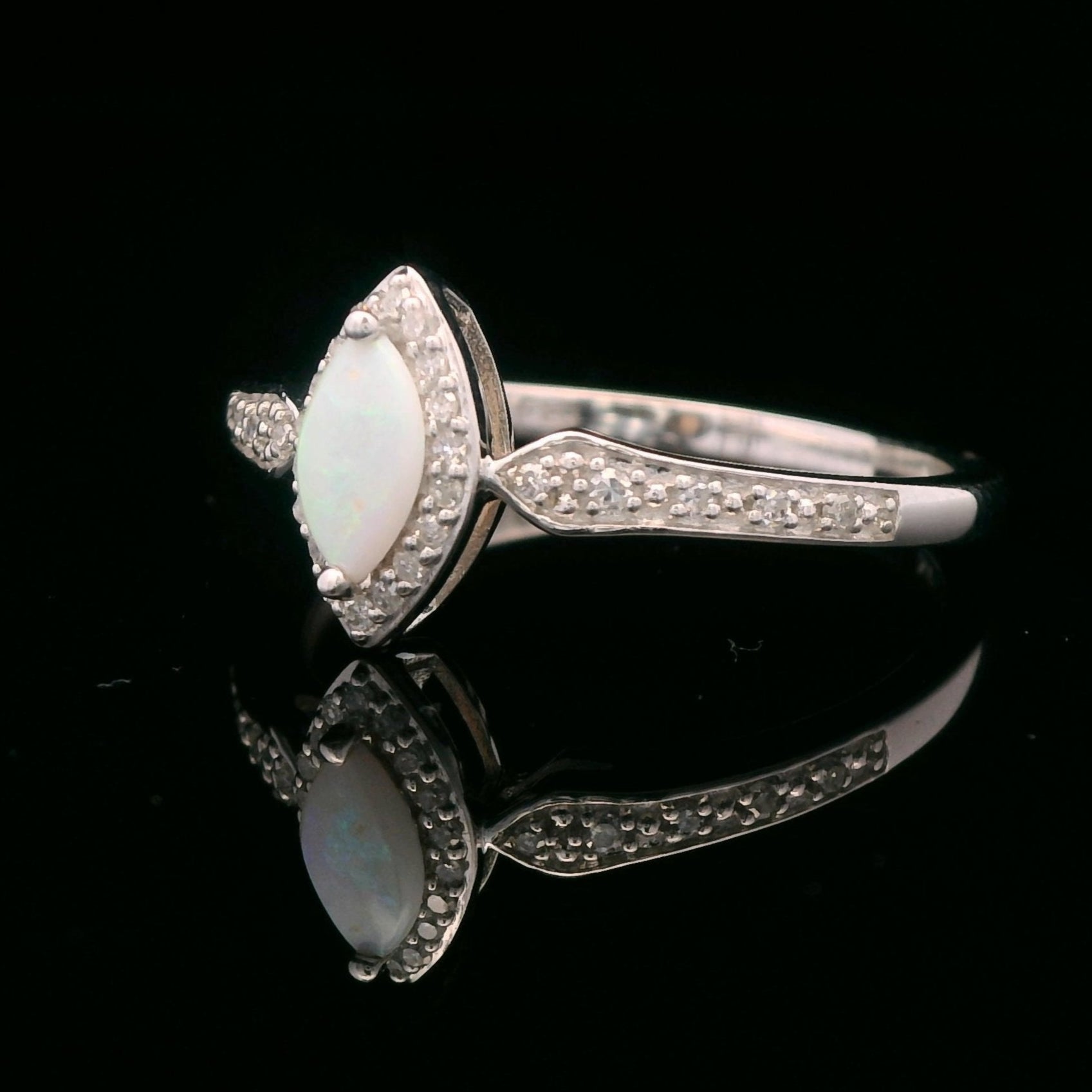 14k White Gold 1/10 CTW Diamond Opal Ring