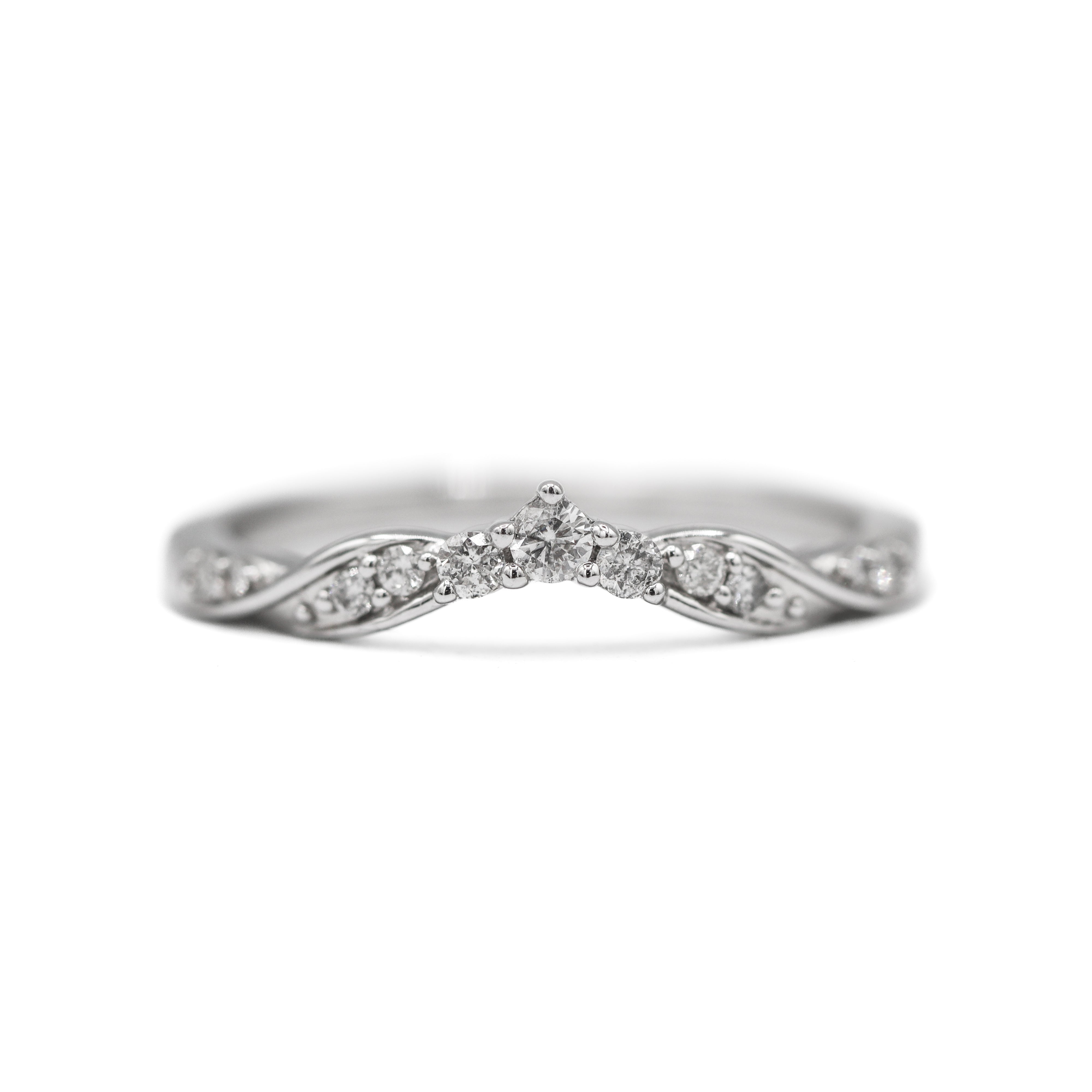 10K White Gold 1/6CT. Diamond Crown Wedding Band