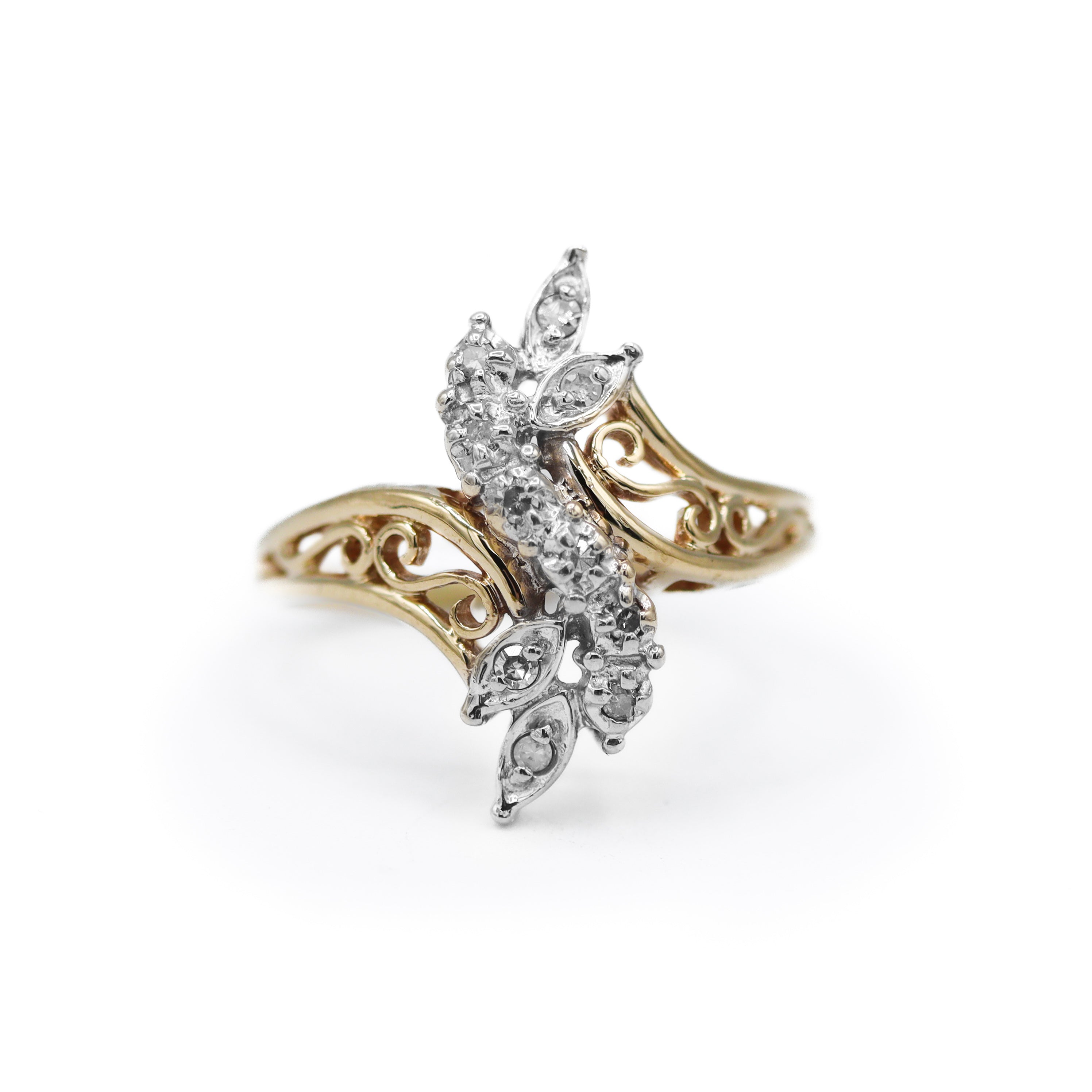 Estate Collection: 10K Yellow Gold Diamond Swoop Filigree Fashion Ring