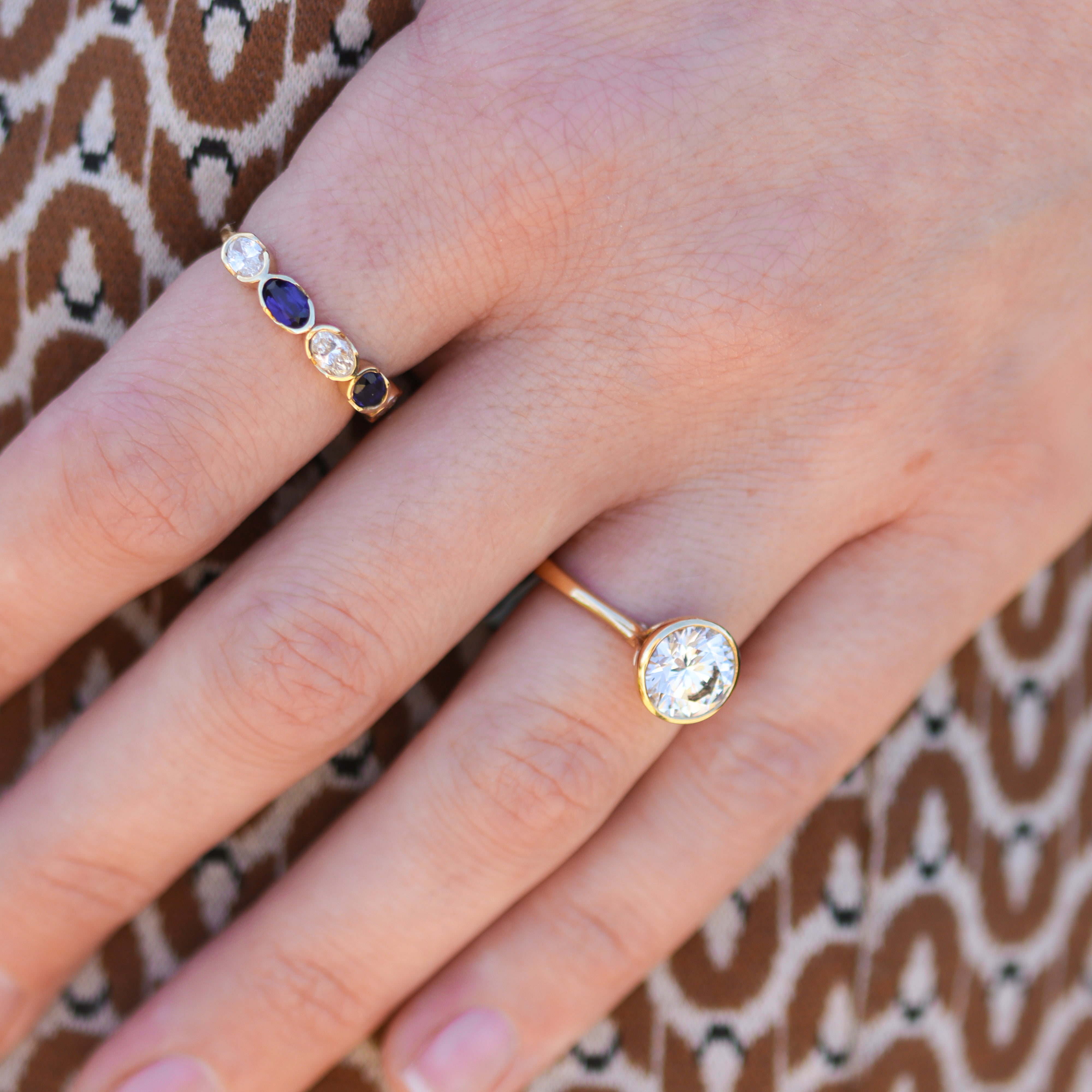 14K Yellow 0.75CTW. Lab-Grown Diamond and 0.5CTW. Created Sapphire 5-Stone East-To-West Oval Band