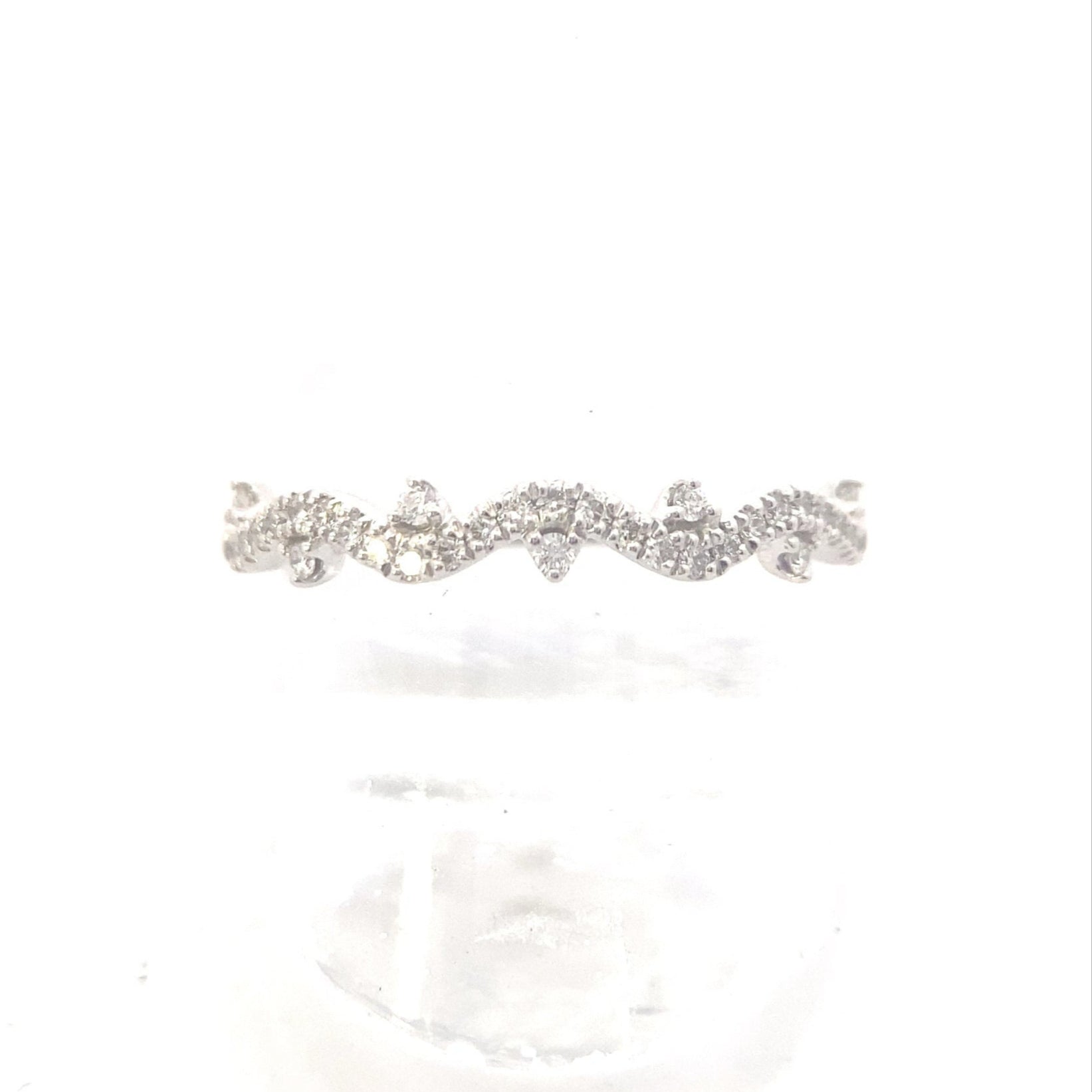 14K White Gold 1/10CT. Lab-Grown Diamond Wedding Band