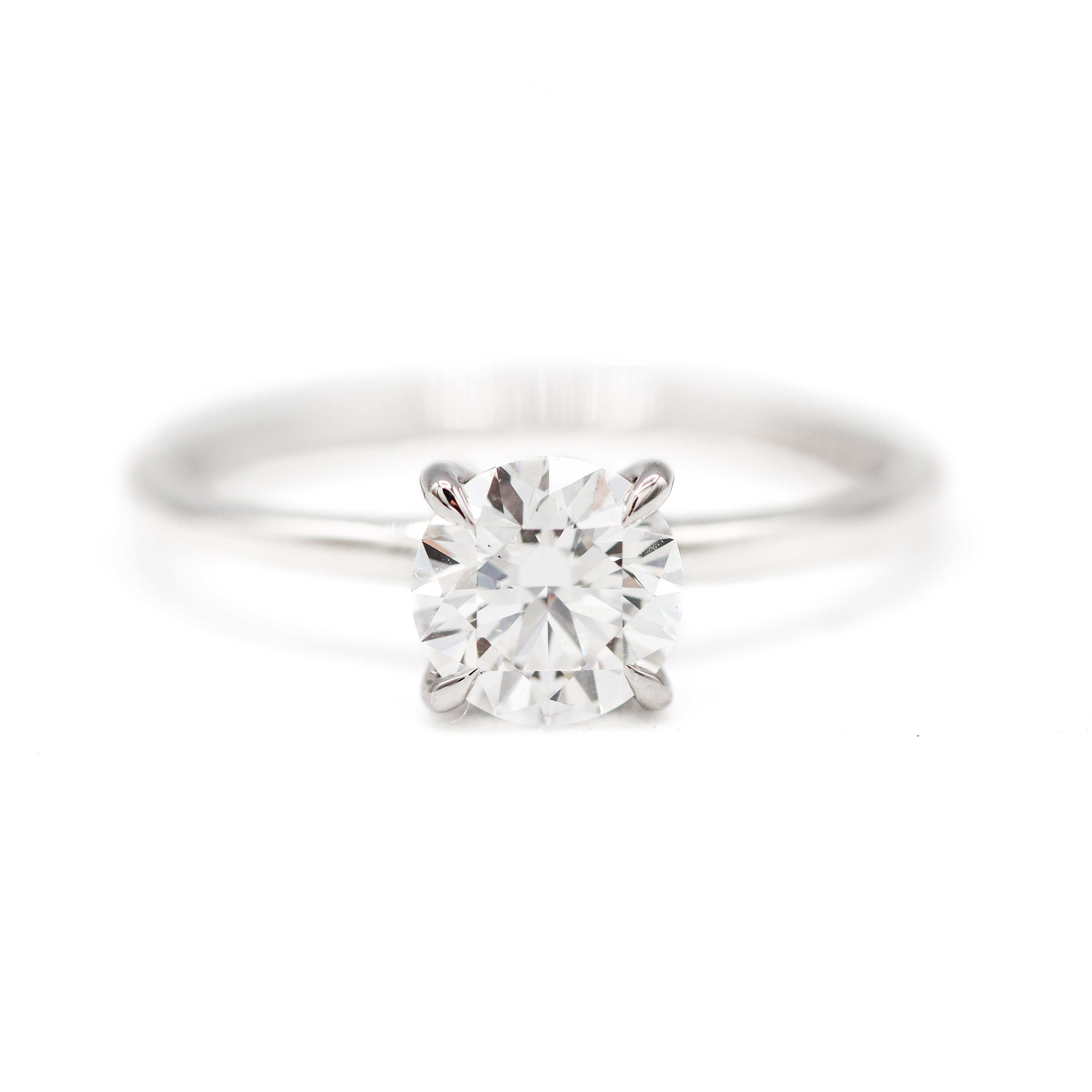 Front View of 1 Carat Round Diamond White Gold Ring