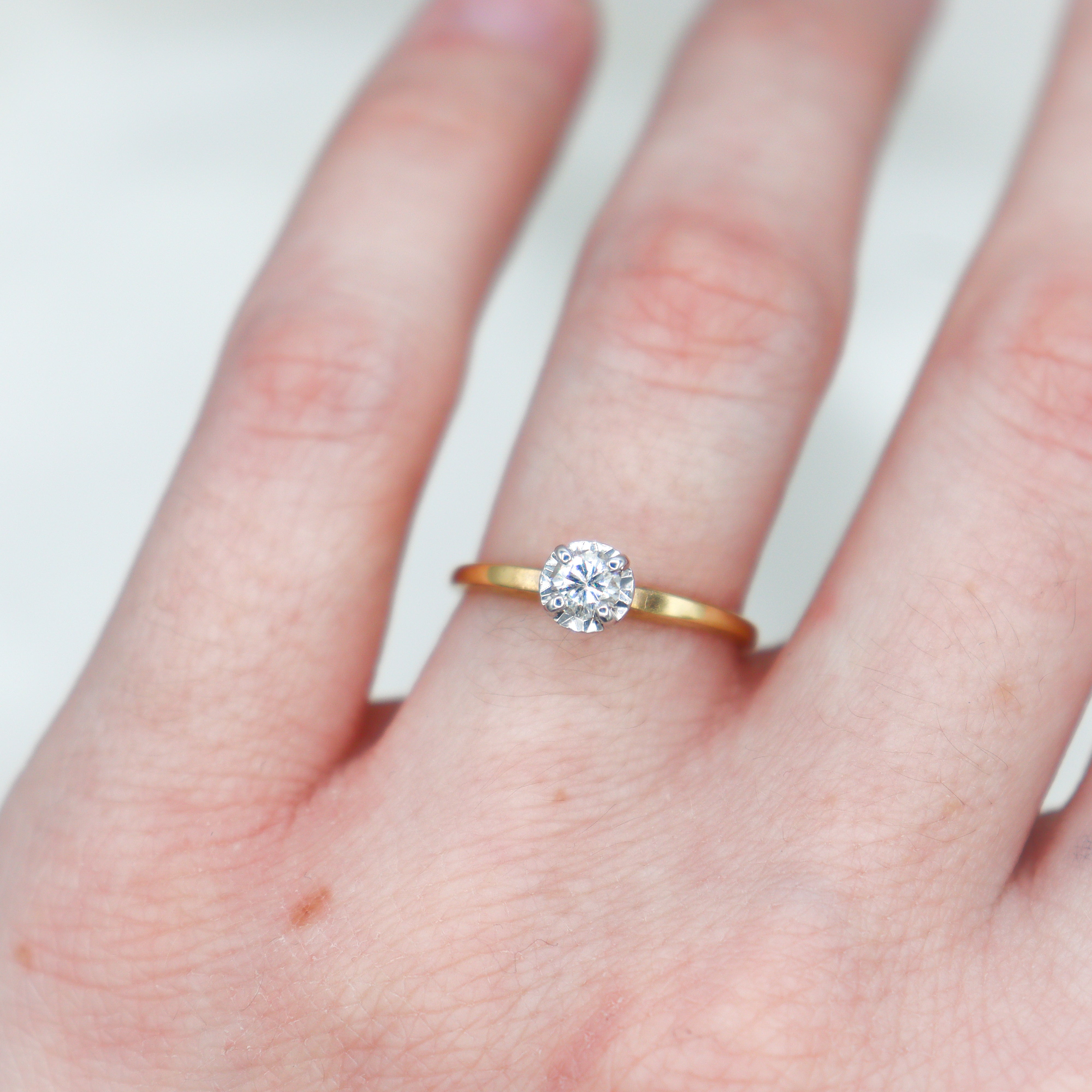 Estate 14k Diamond  Engagement Ring