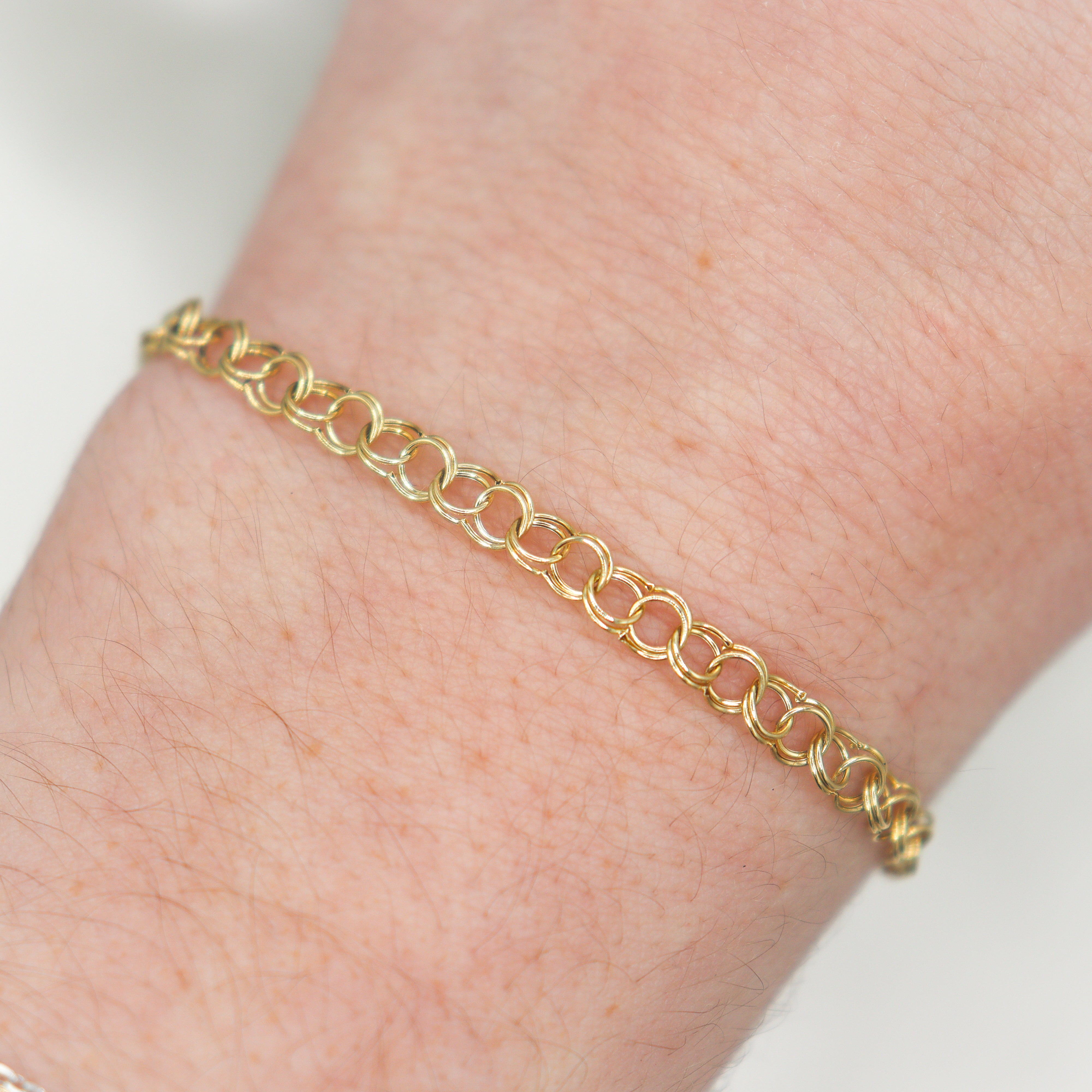 Estate Collection: 10K Yellow Gold Round Link 8" Bracelet