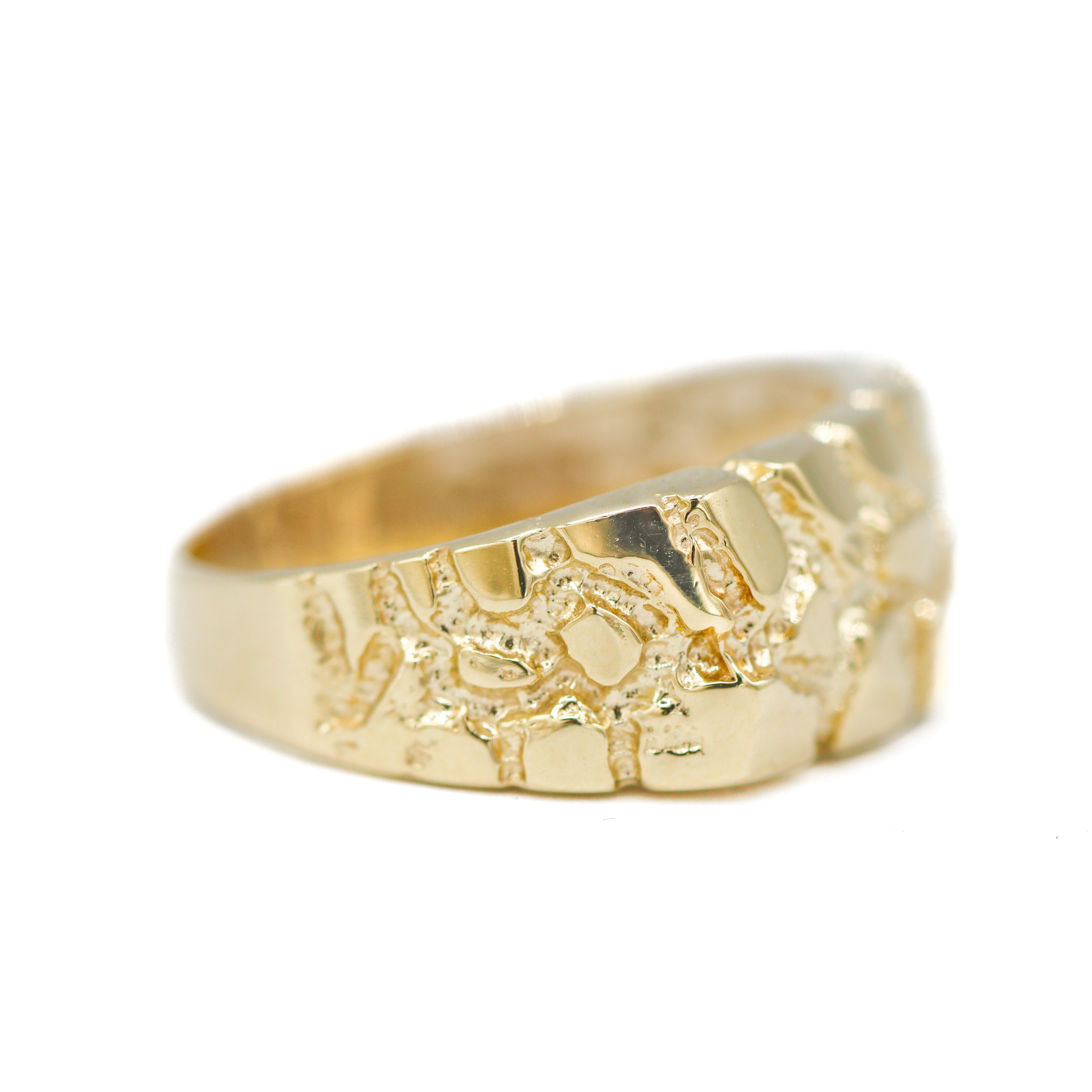 Estate Collection: 10K Yellow Gold Nugget Style Ring