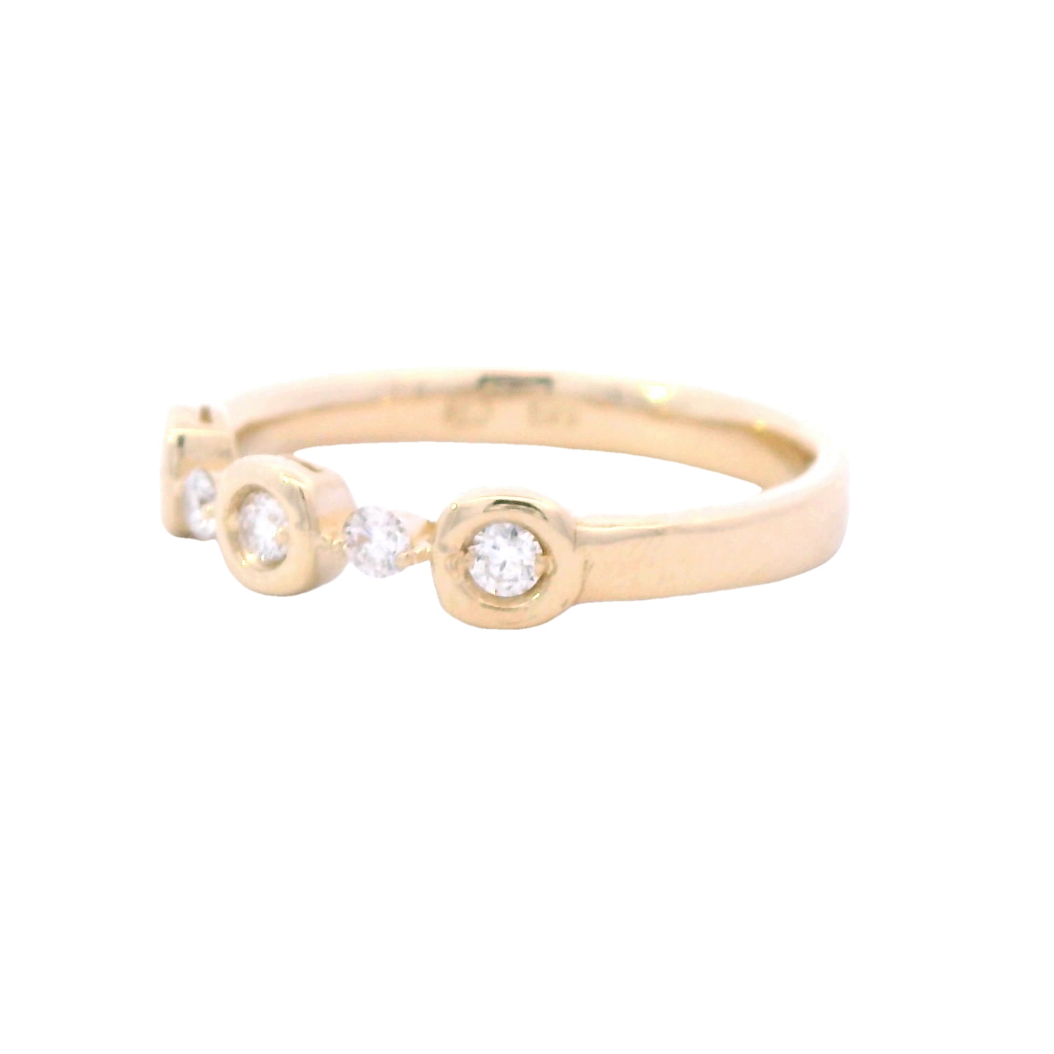 14K Yellow Gold 1/5CT. Diamond Station Fashion Ring