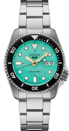SEIKO MEN'S 5 SPORTS SKX Mid-Size Watch