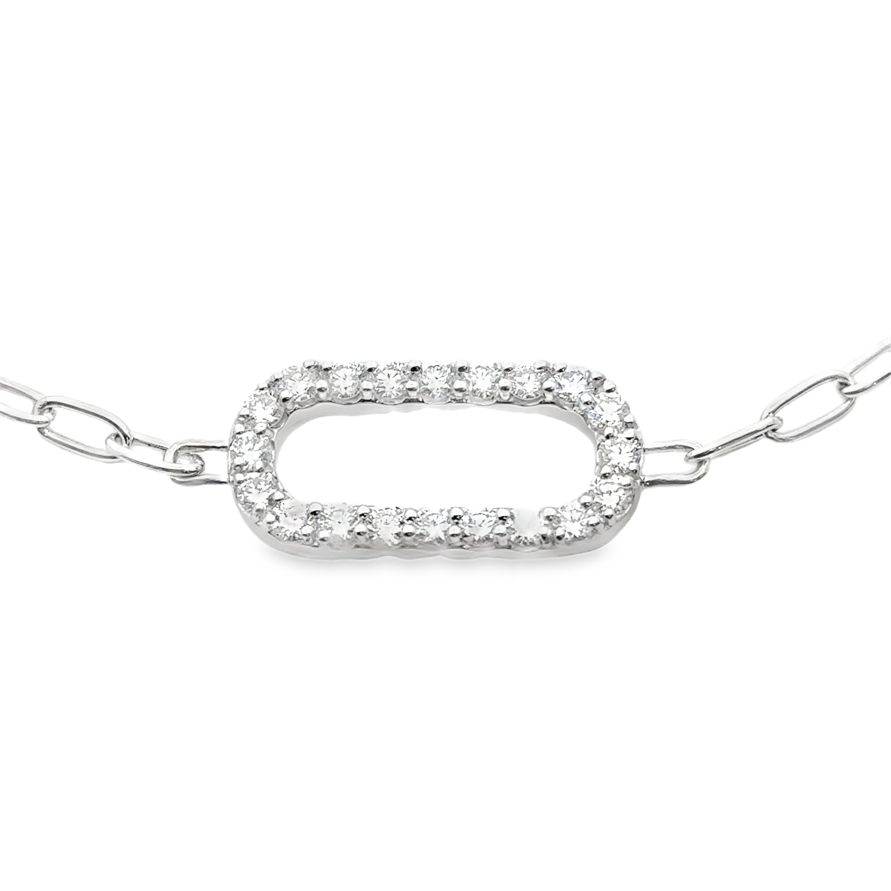 Close up of Sterling Silver Lab-Grown Diamond 1.02CTW Center Link Paperclip Bracelet