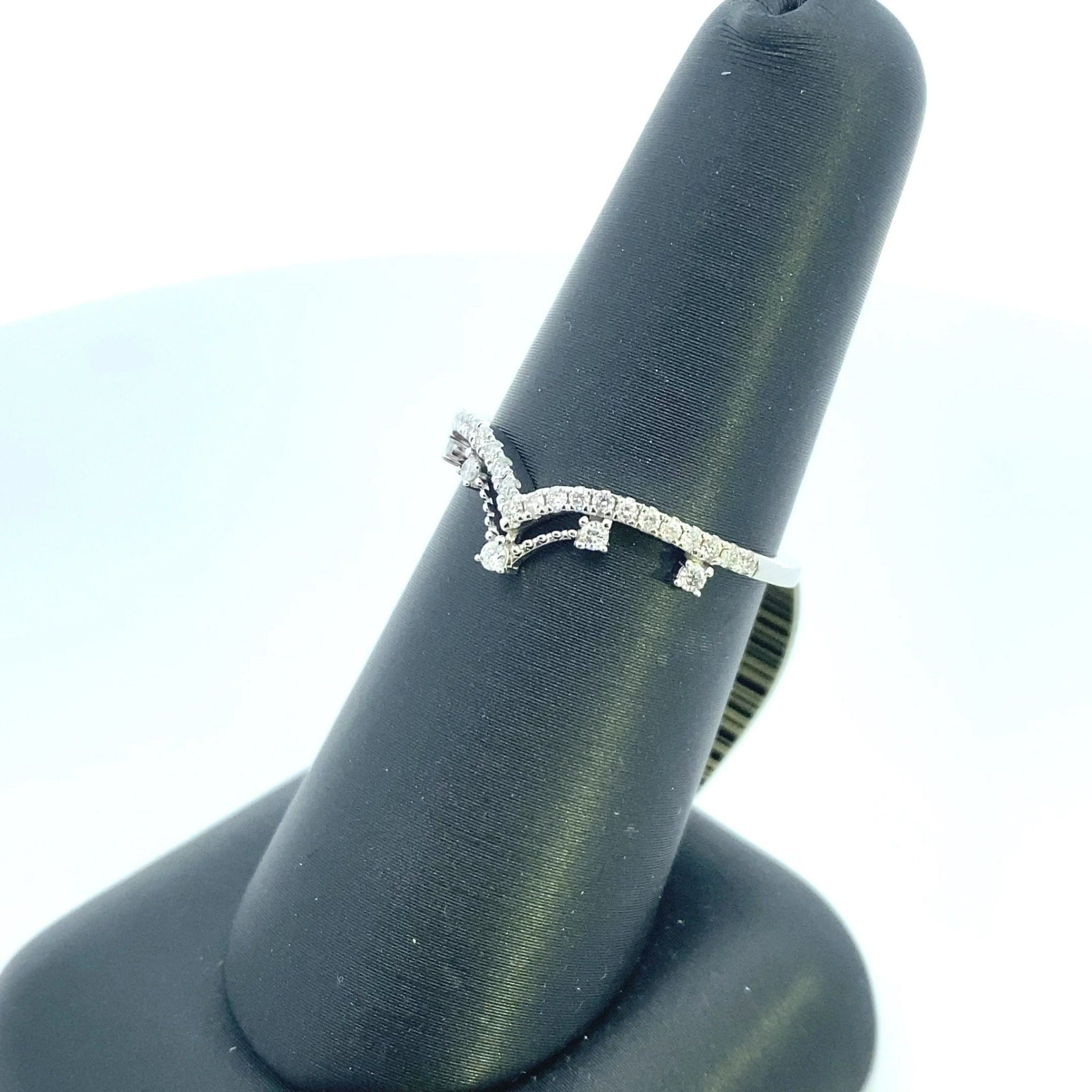 14K White Gold 1/5CT. Diamond Tiara Wedding Band