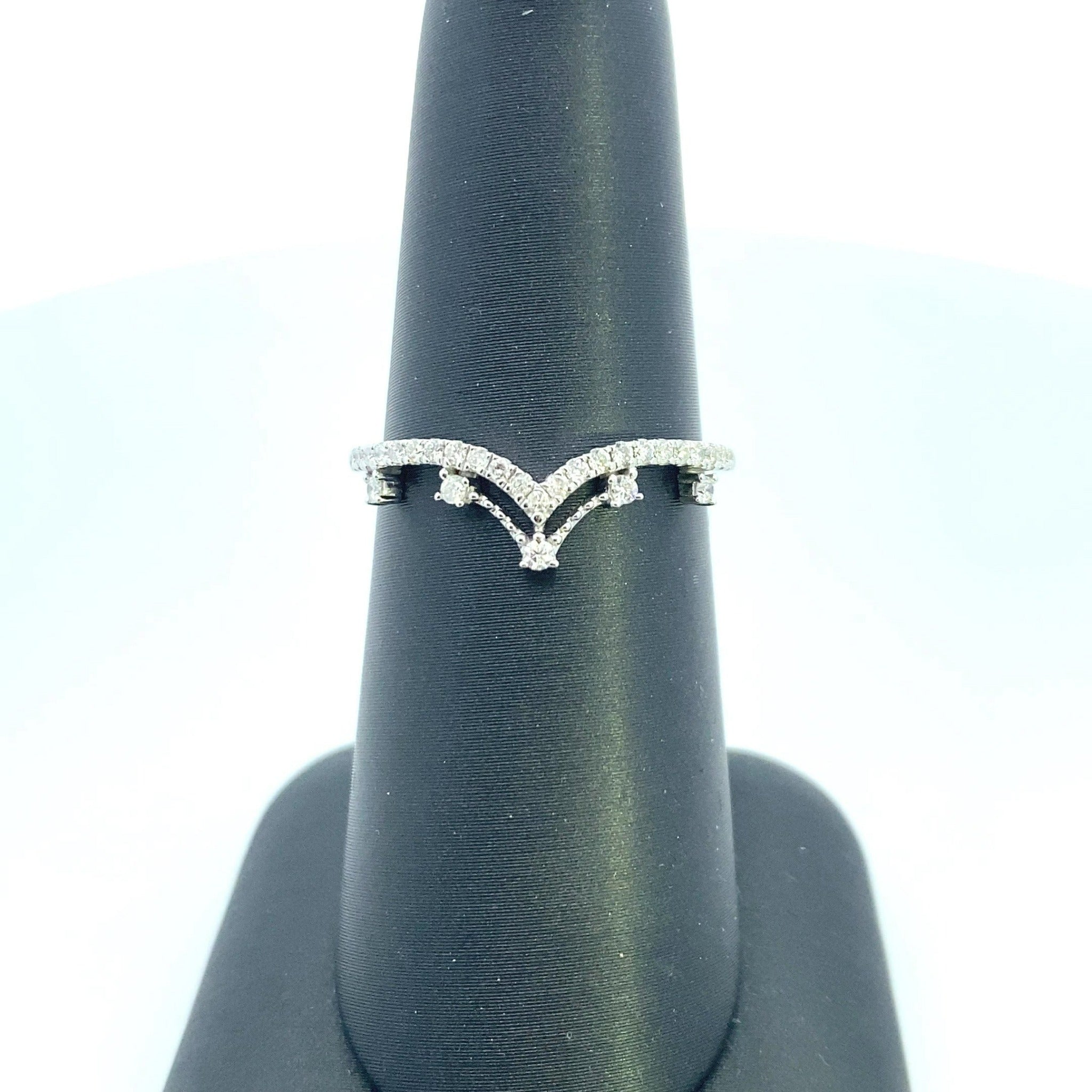 14K White Gold 1/5CT. Diamond Tiara Wedding Band
