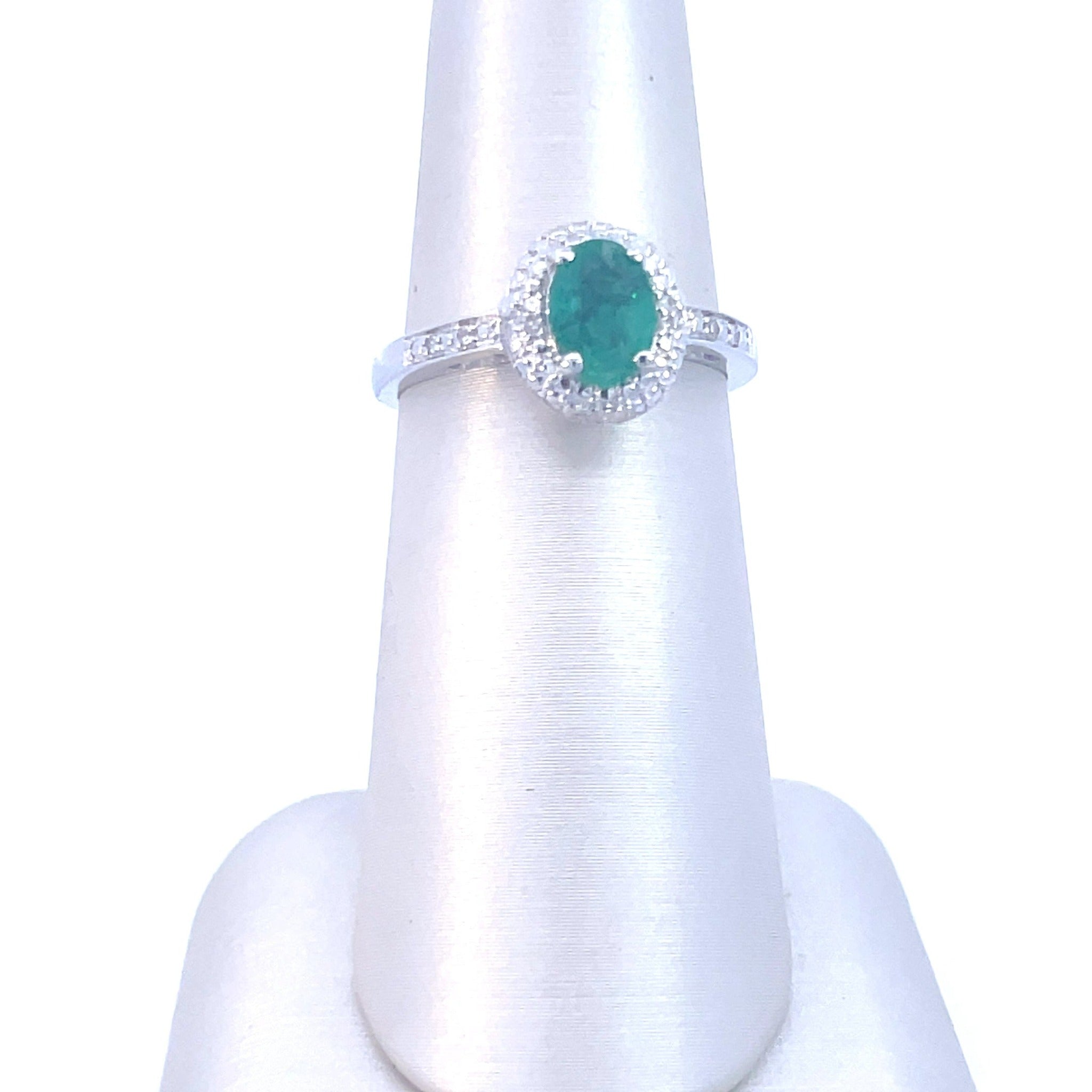 Sterling Silver 1/20CT. Diamond & 1/2CT. Emerald Ring