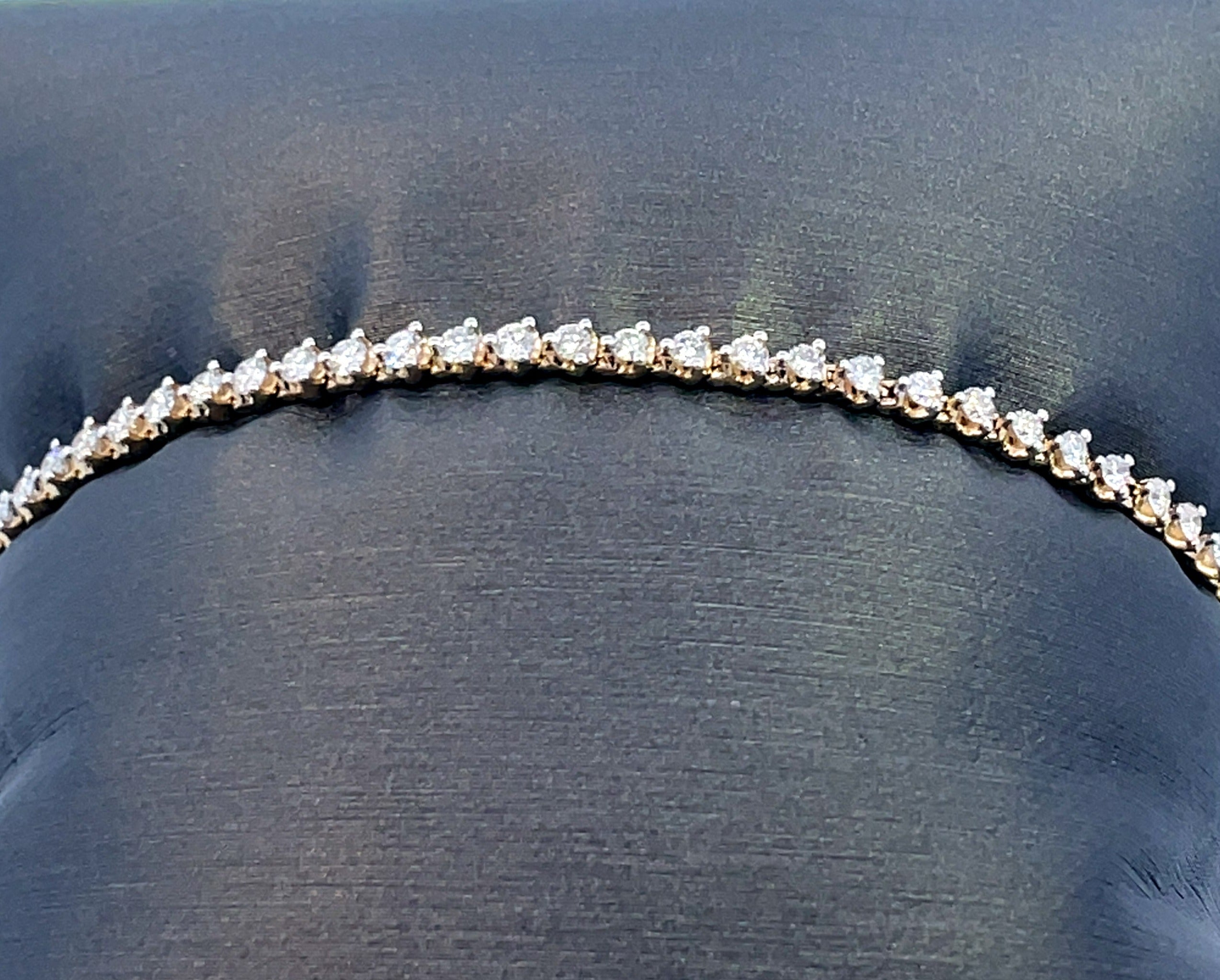 14K Yellow Gold 2CTW. Natural Diamond Tennis Bracelet
