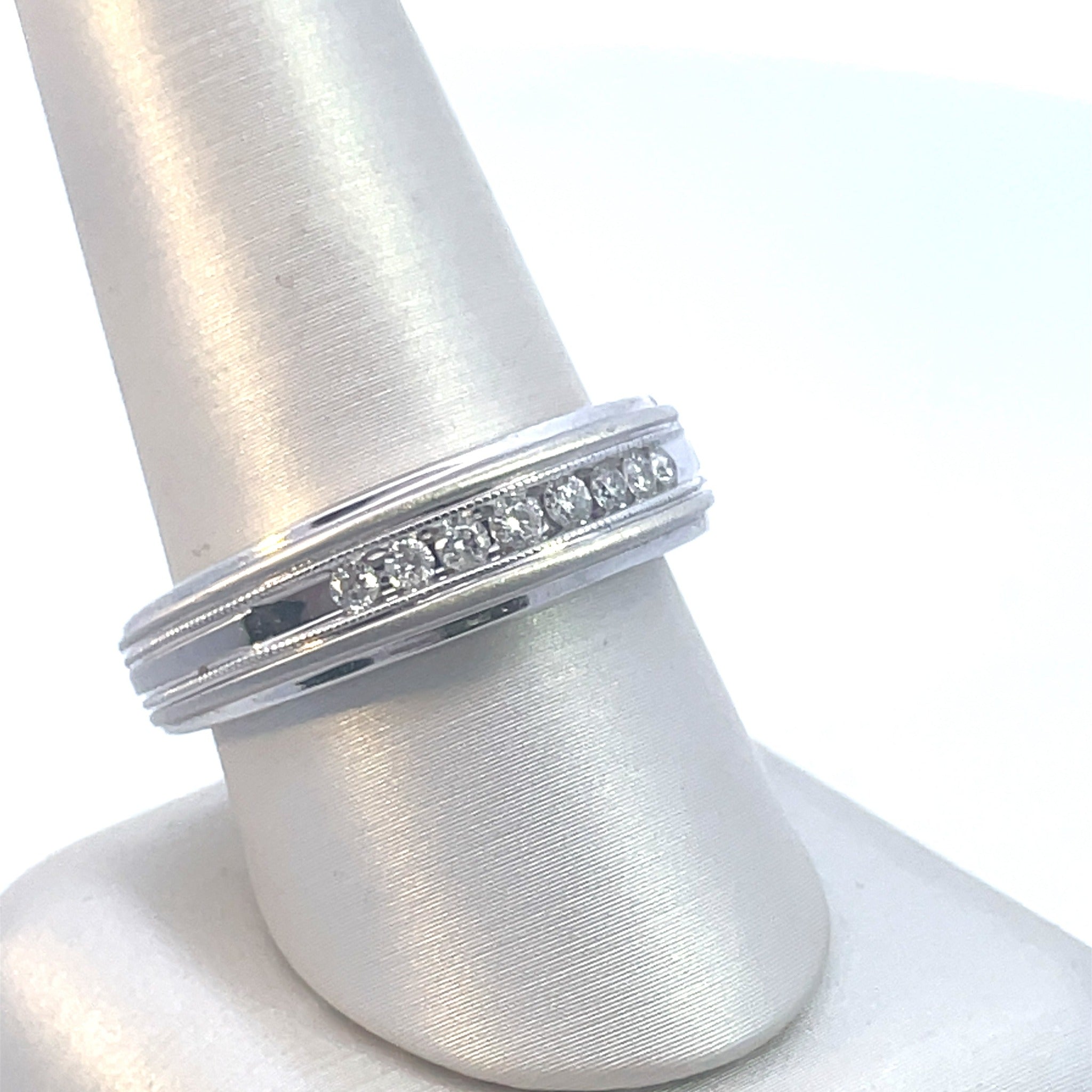 10K White Gold Milgrain Diamond Men's Band