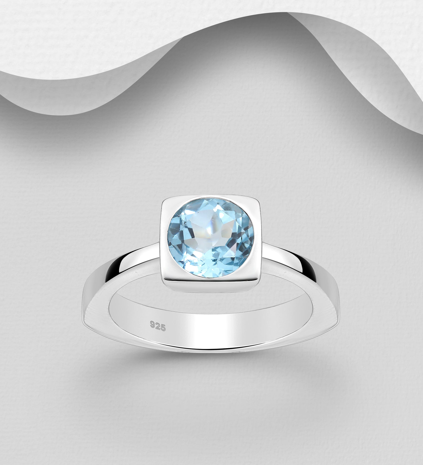 925 Sterling Silver Sky Blue Topaz Solitaire Ring