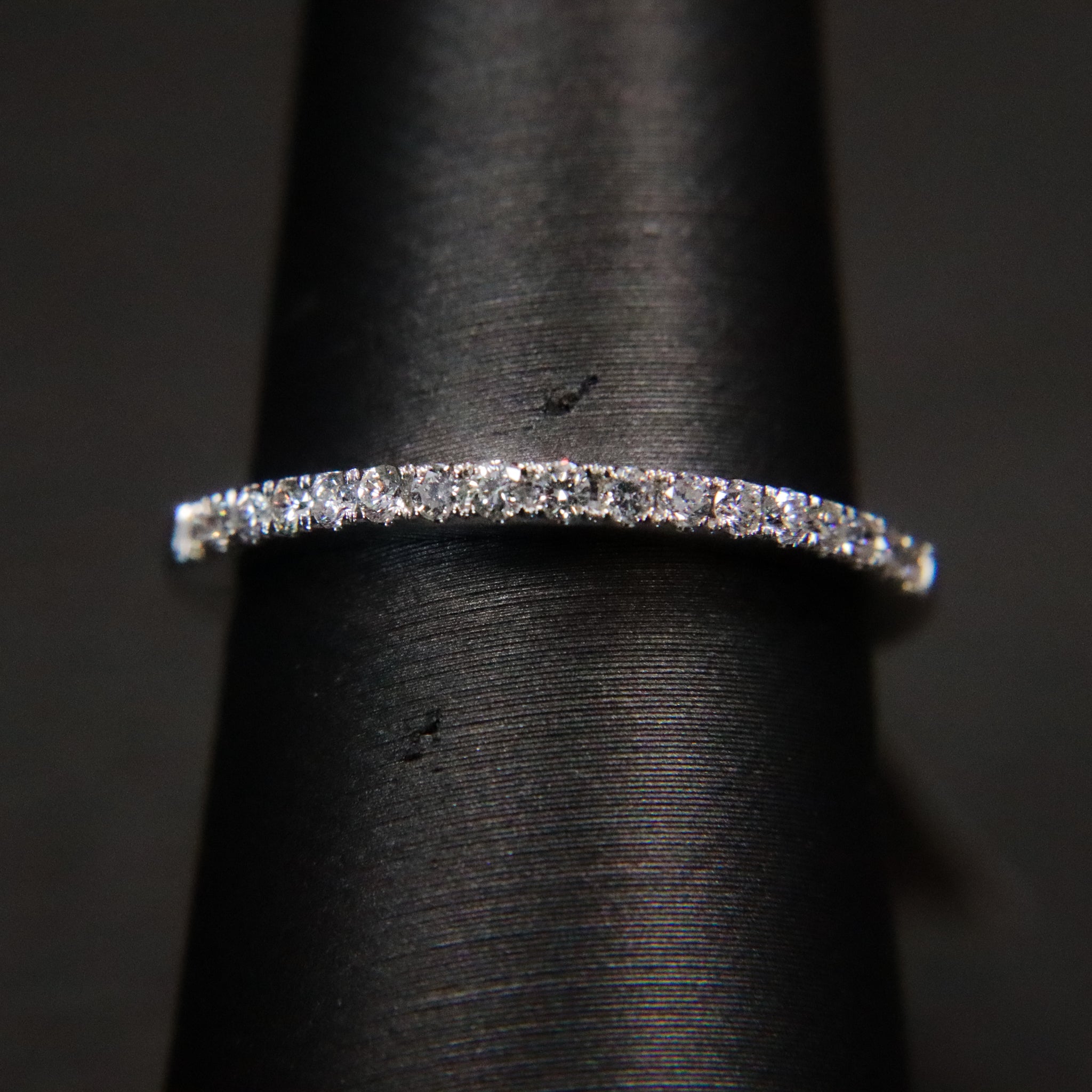 14K White Gold 1/4CT. Diamond Wedding Band