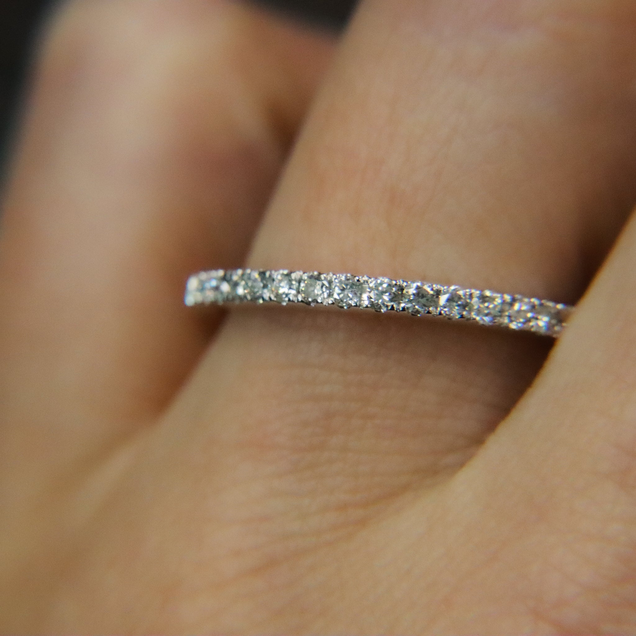 14K White Gold 1/4CT. Diamond Wedding Band
