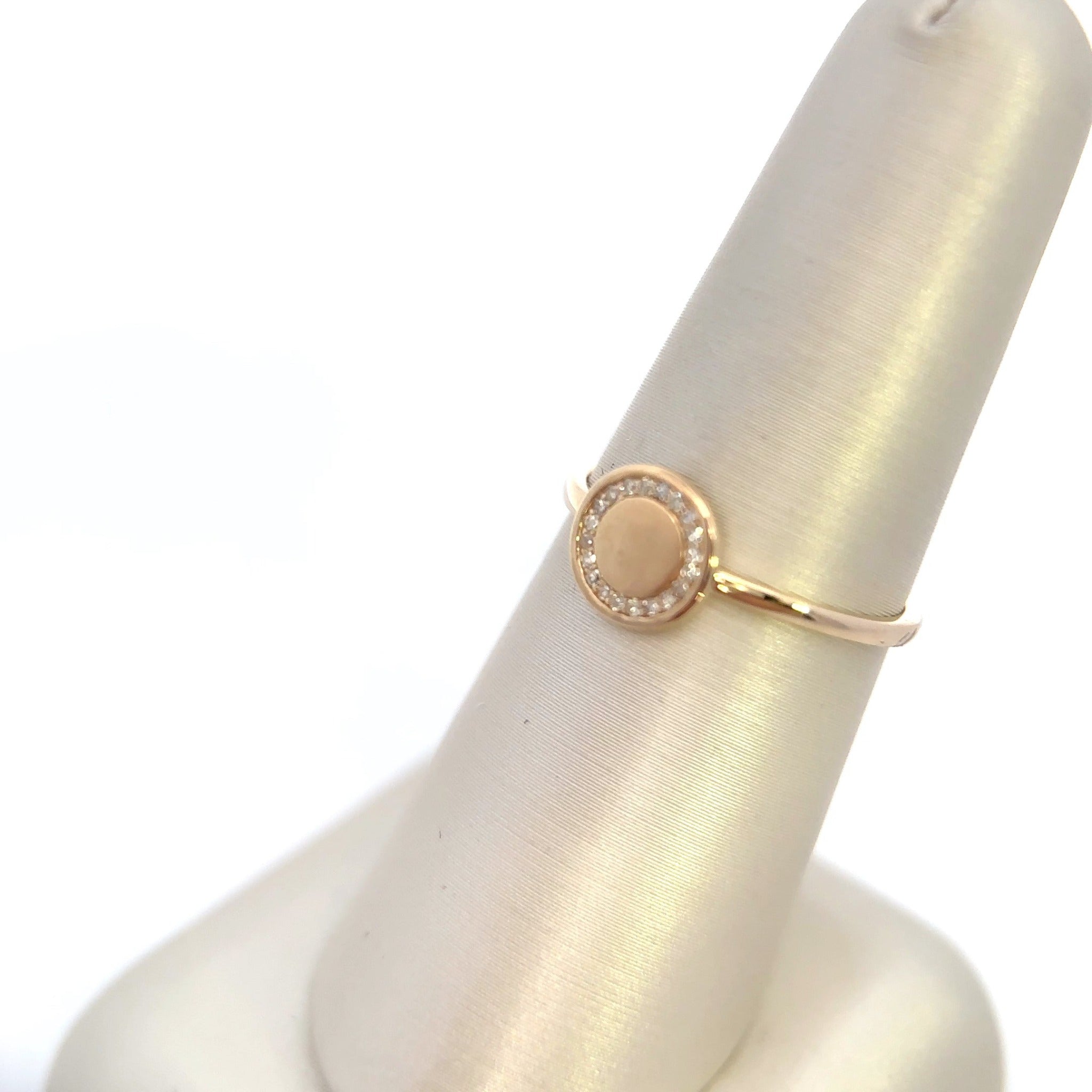 10K Yellow Gold Circle .05ctw Diamond Ring