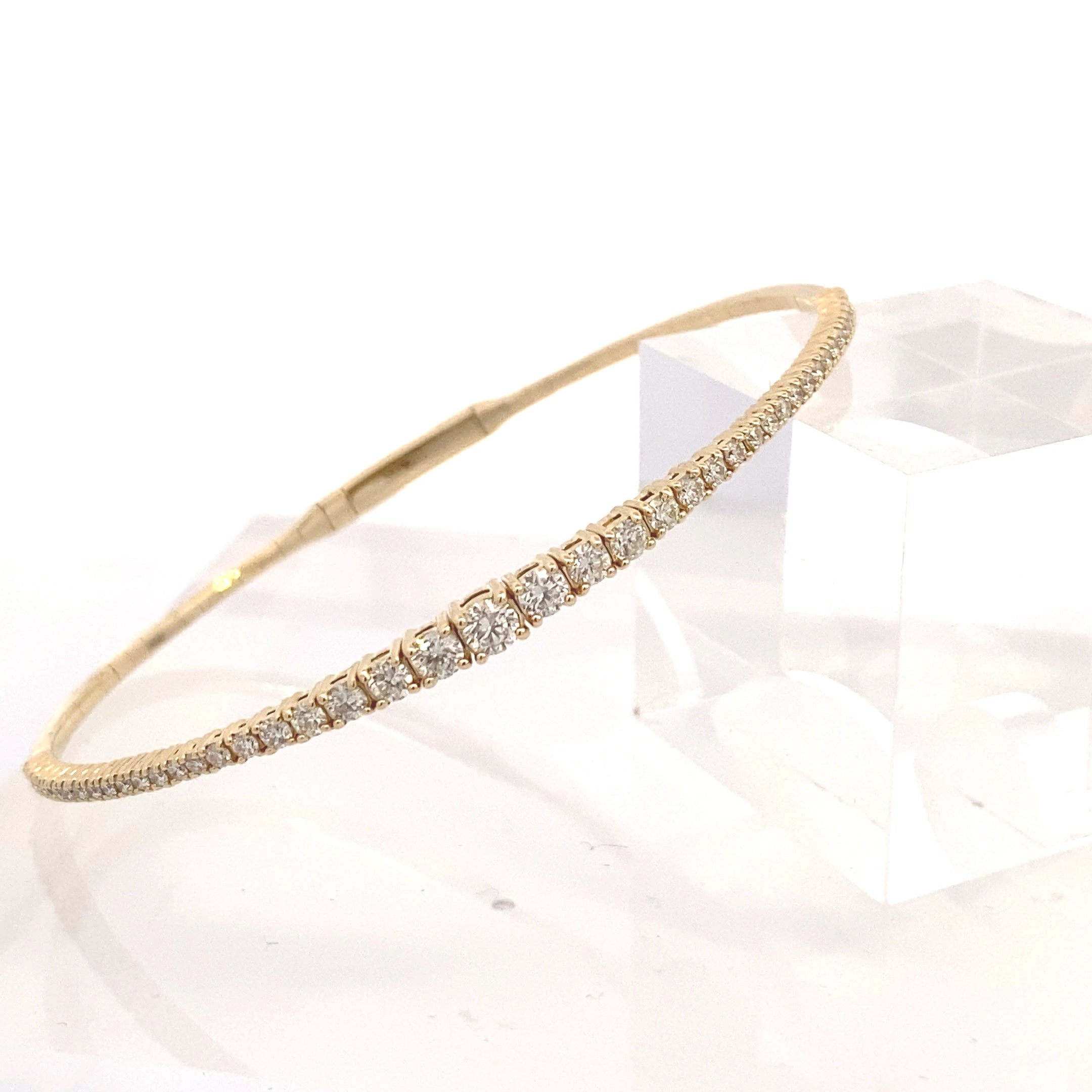 14K Yellow Gold Flexible 1.25CTW. Diamond Tennis Flexi Bracelet