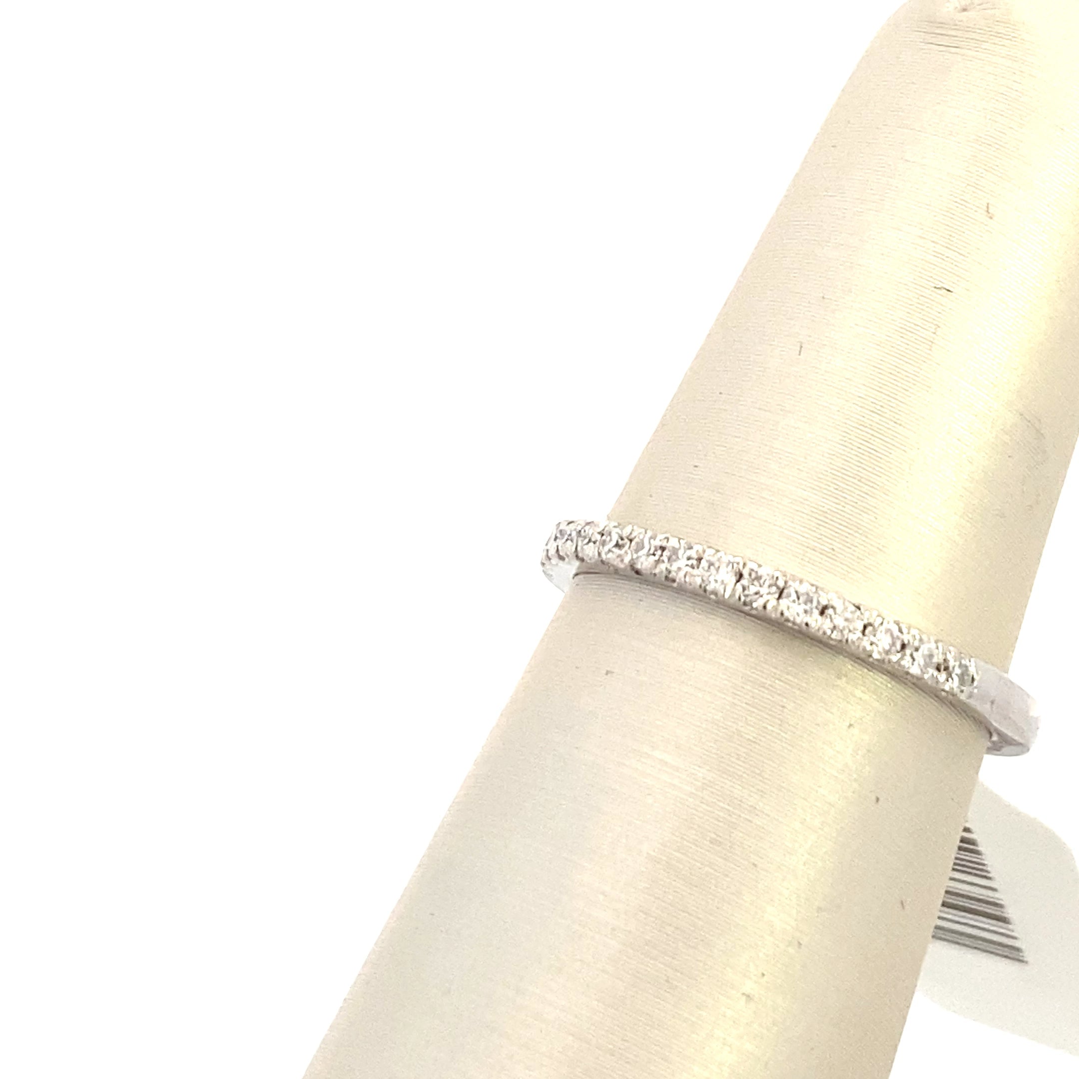 10K White Gold 0.25CT. Moissanite Band