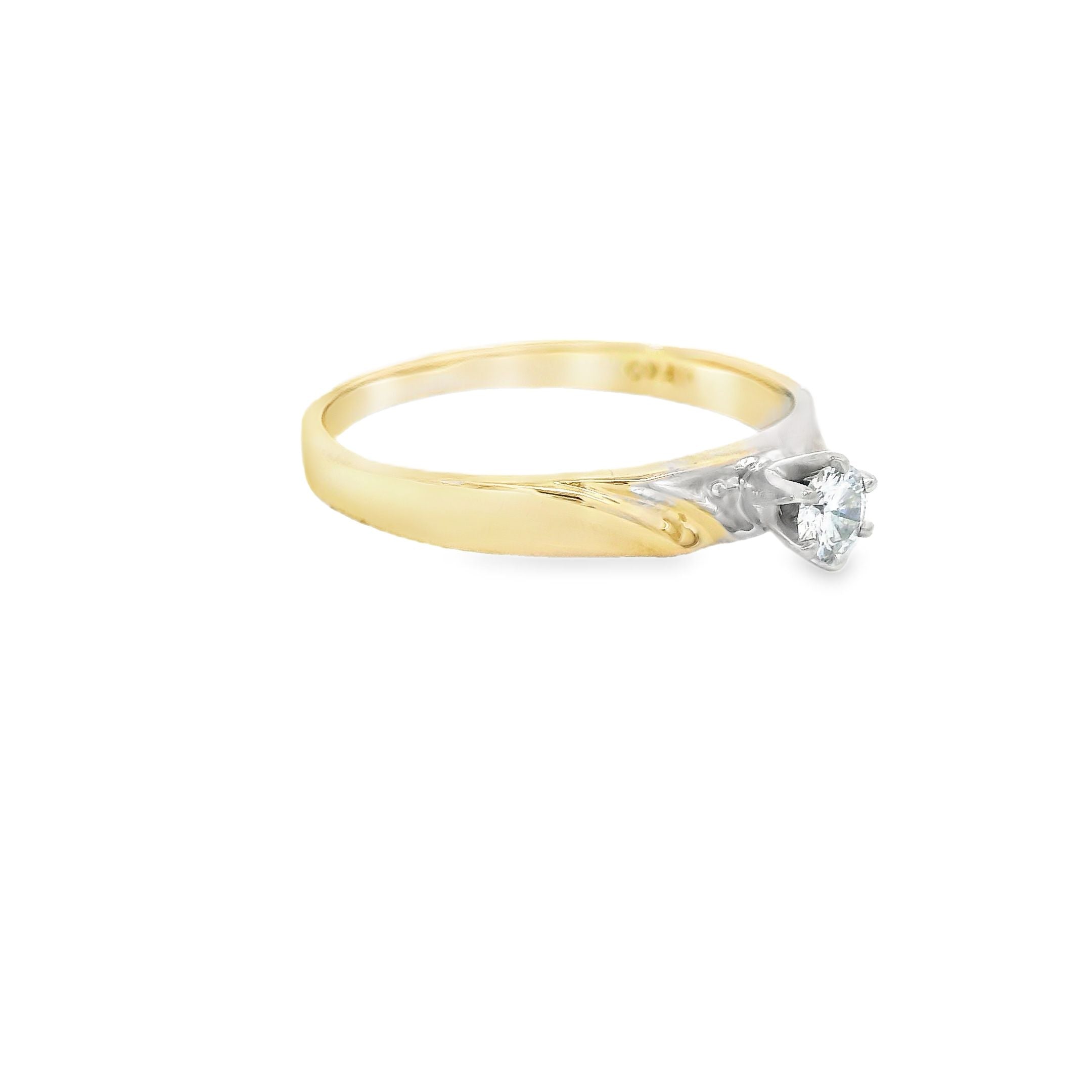 Estate Collection: 14K Yellow Gold Dainty 1/6CT. Round Diamond Solitaire Ring