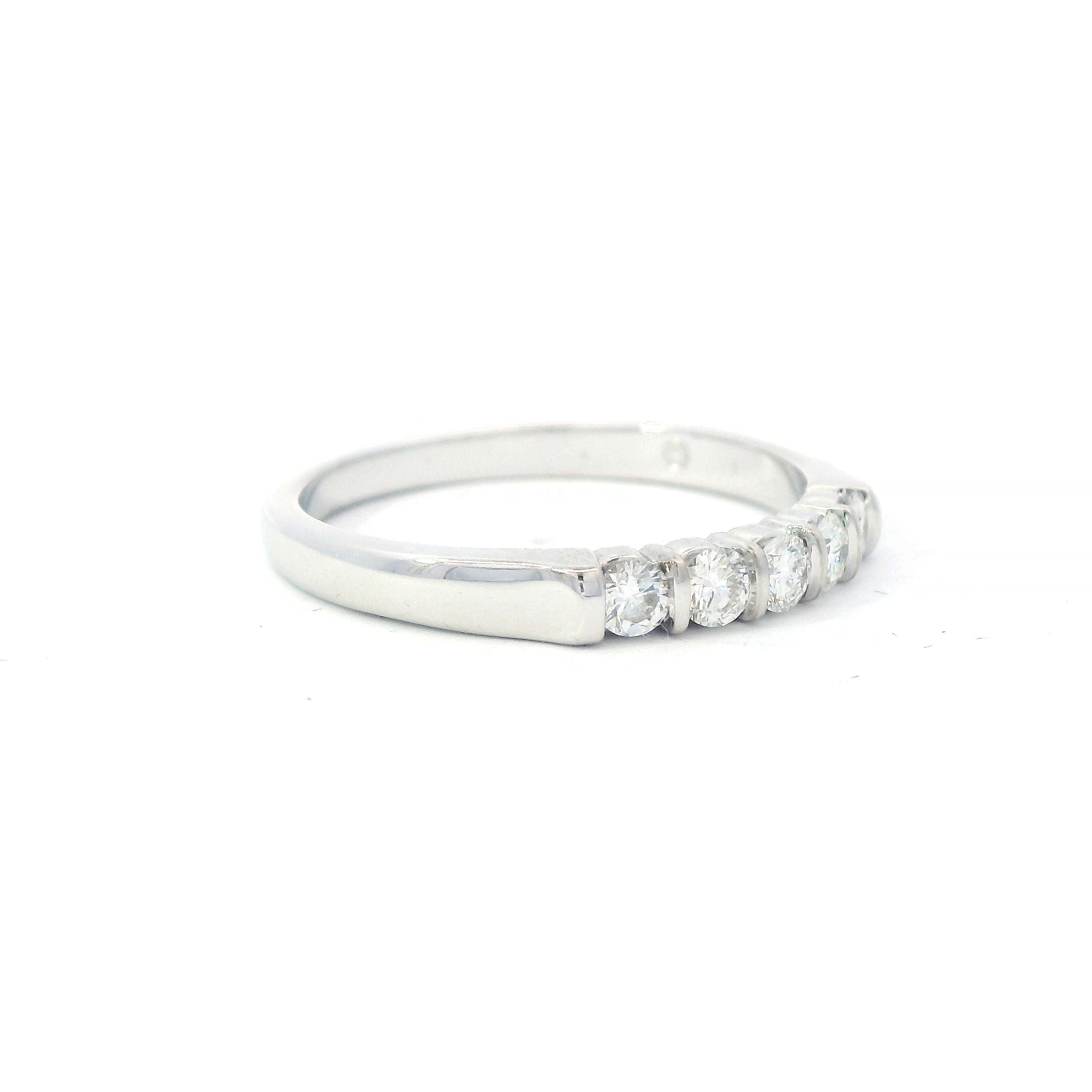 Estate Collection: 14K White Gold 5-Across Bar-Set Diamond Band