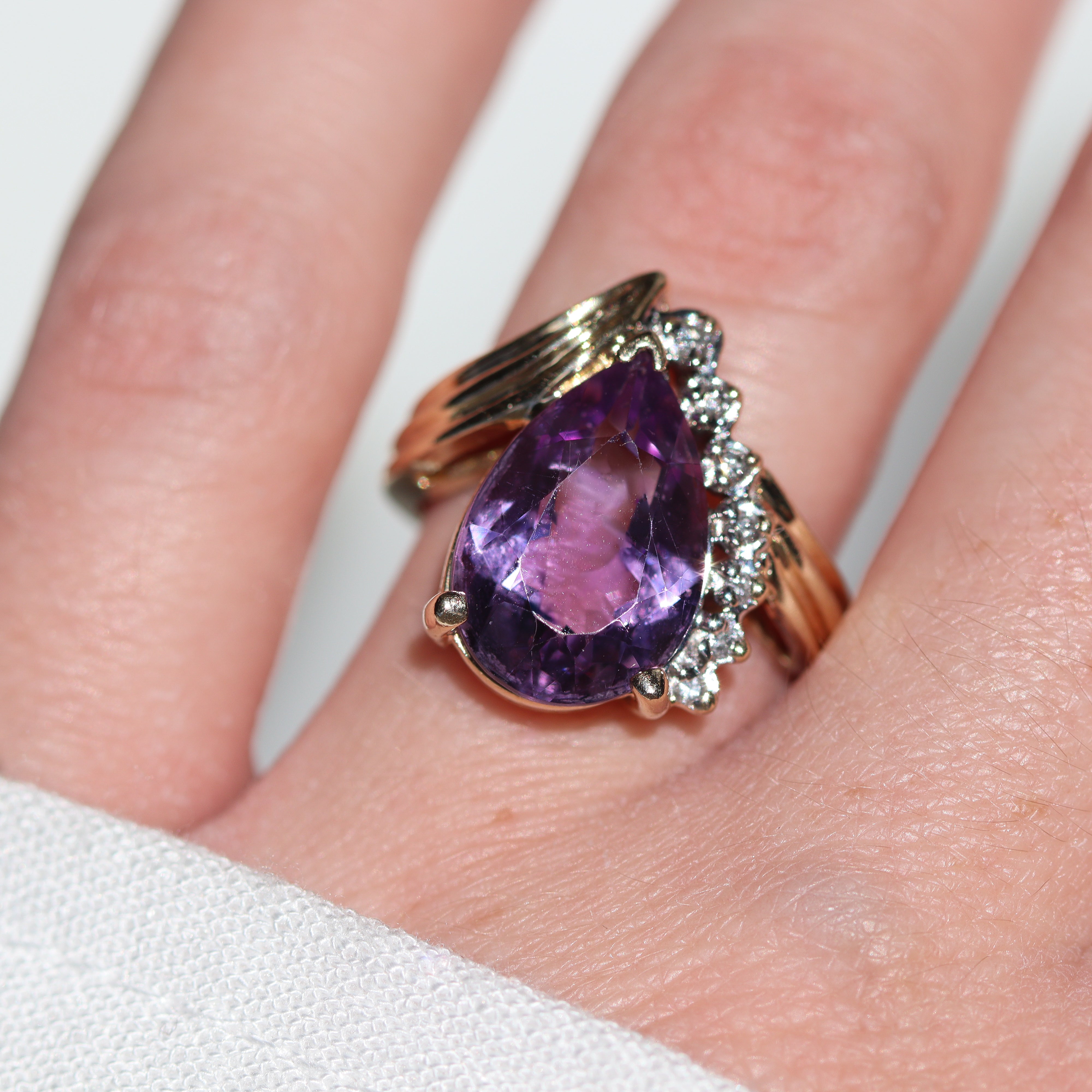 Estate Collection: 14K Yellow Gold Pear-Shape Amethyst & Diamond Accented Freeform Ring