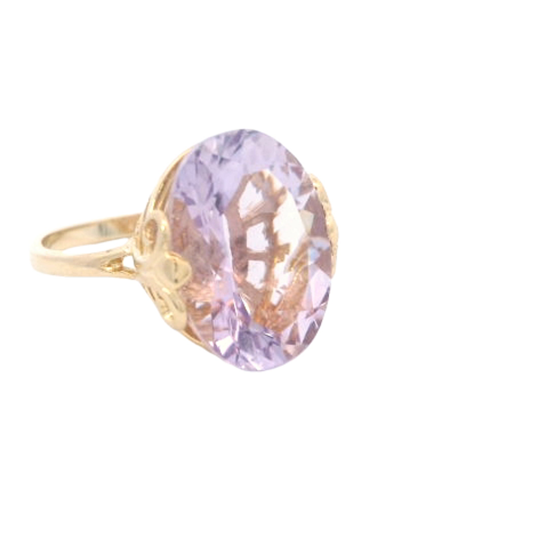 Estate Collection: 14K Yellow Gold Large Oval Amethyst Statement Ring