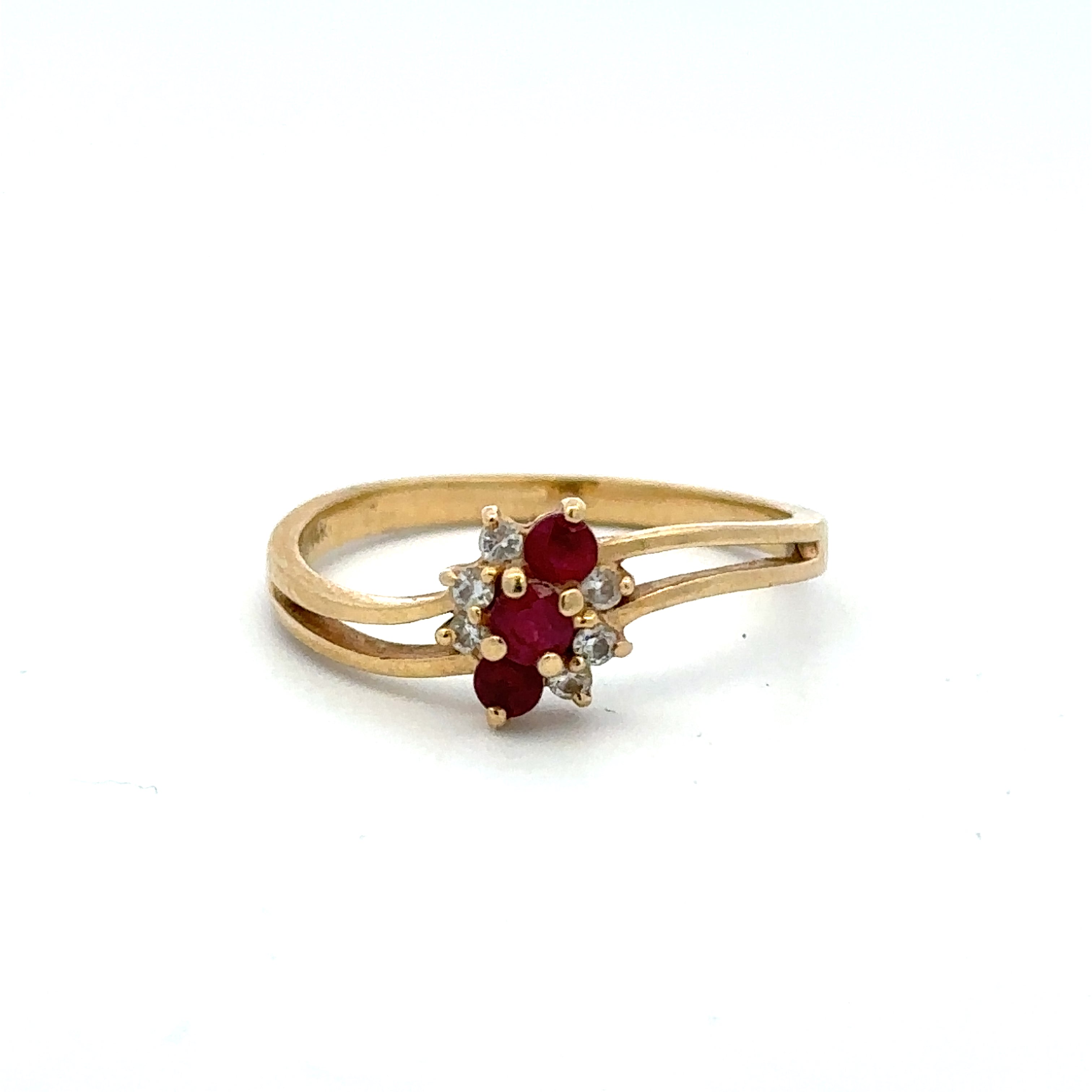 Estate Collection: 14K Yellow Gold Red Three Stone And Diamond Accents Cocktail Ring