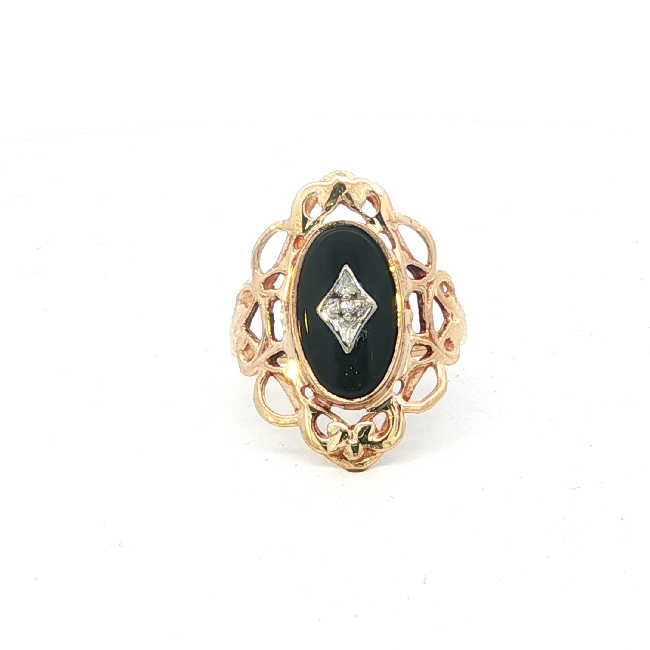 Estate Collection: 10K Yellow Gold Onyx Vintage Filagree Cocktail Ring