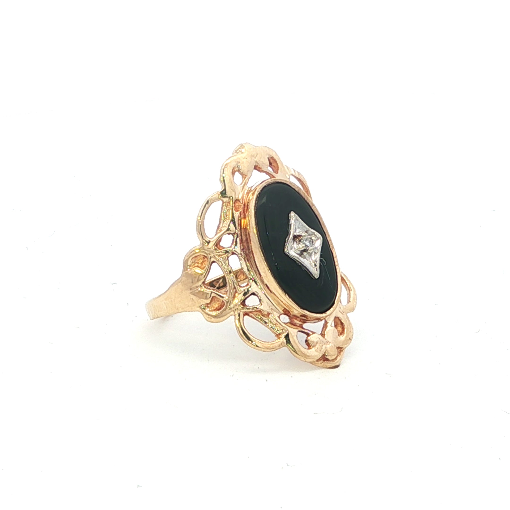 Estate Collection: 10K Yellow Gold Onyx Vintage Filagree Cocktail Ring