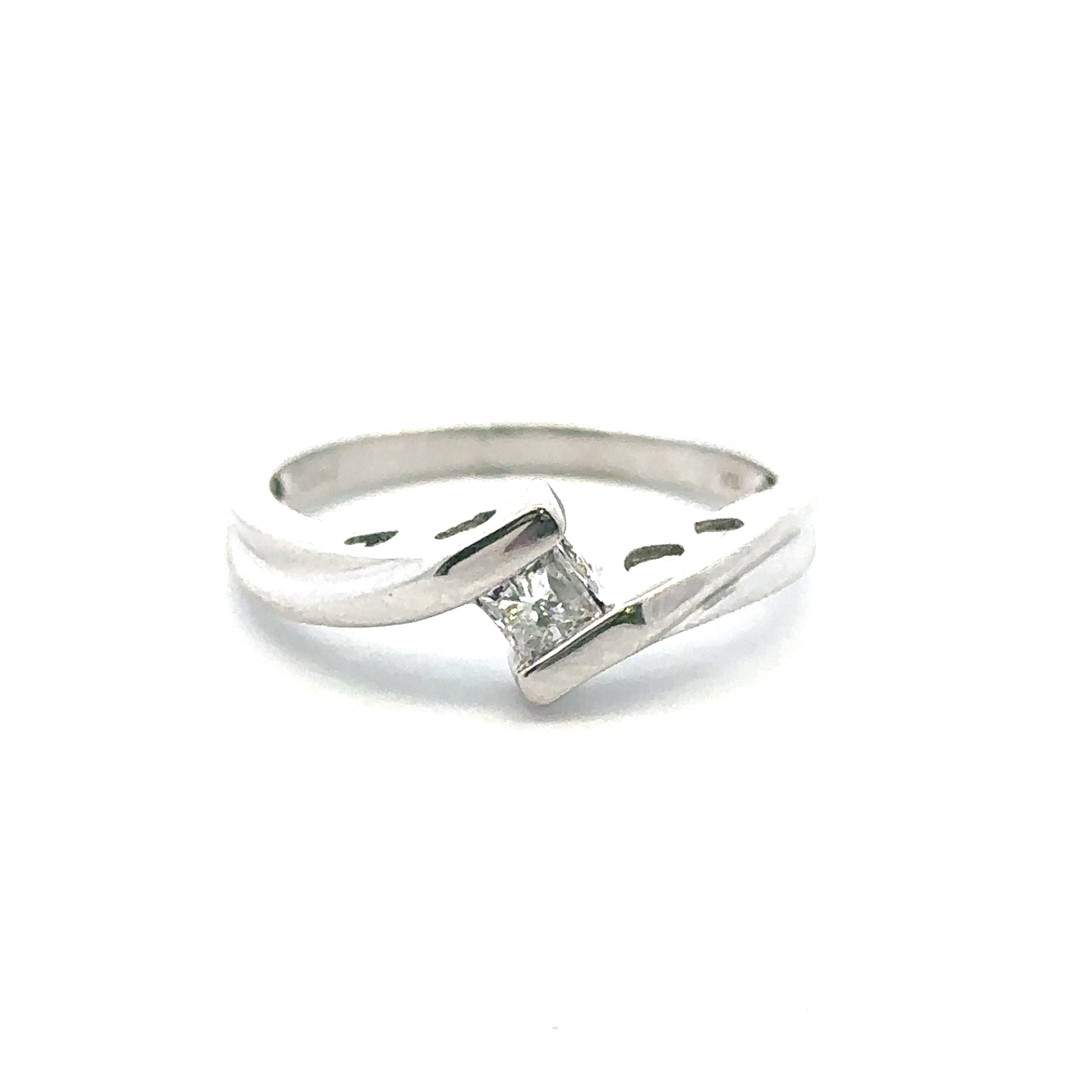 Estate Collection: 10K White Gold Princess Diamond Ring