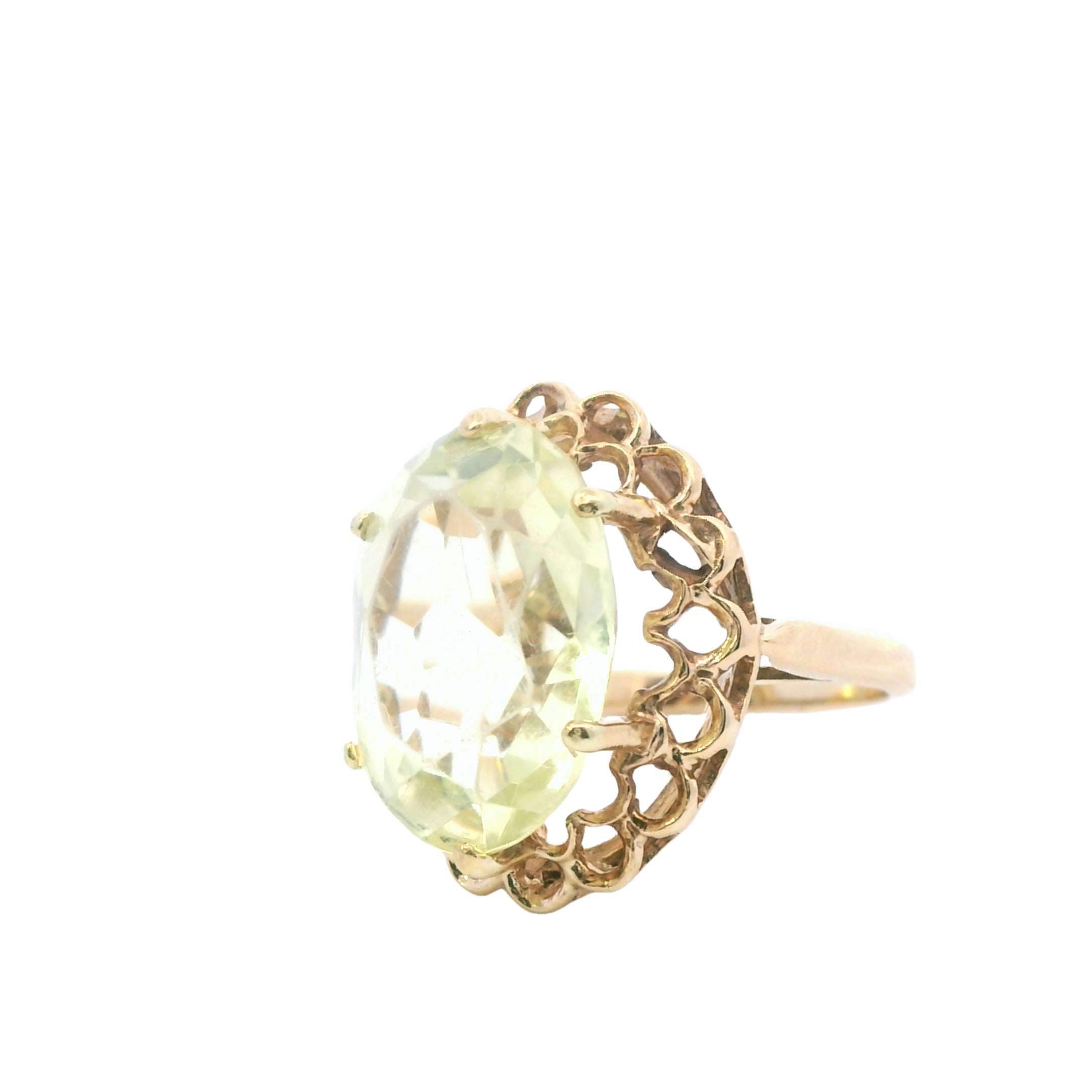 Estate Collection: 10K Yellow Gold Oval-Cut Green Stone Ring