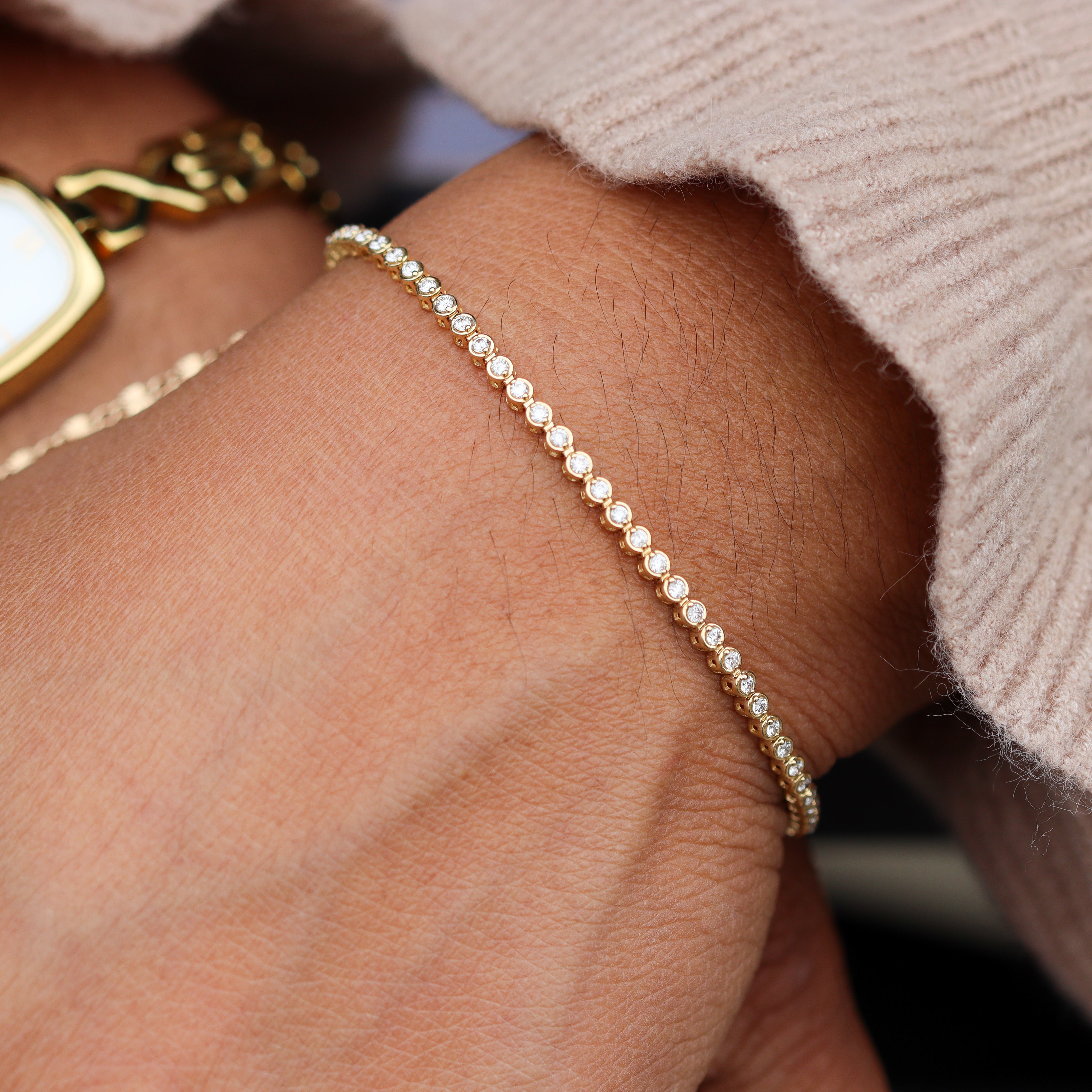 14K Yellow Gold 1CTW. Natural Diamond Tennis Bracelet