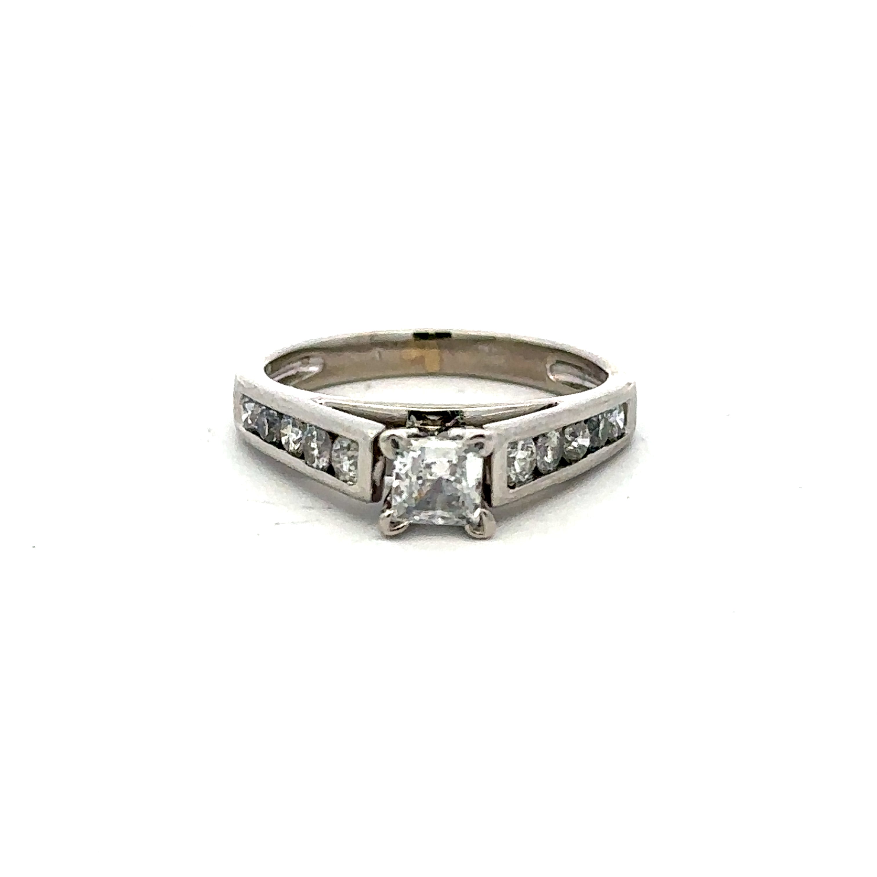 Estate Collection: 14K White Gold 0.39CTW. Princess Cut Center Diamond Engagement Ring