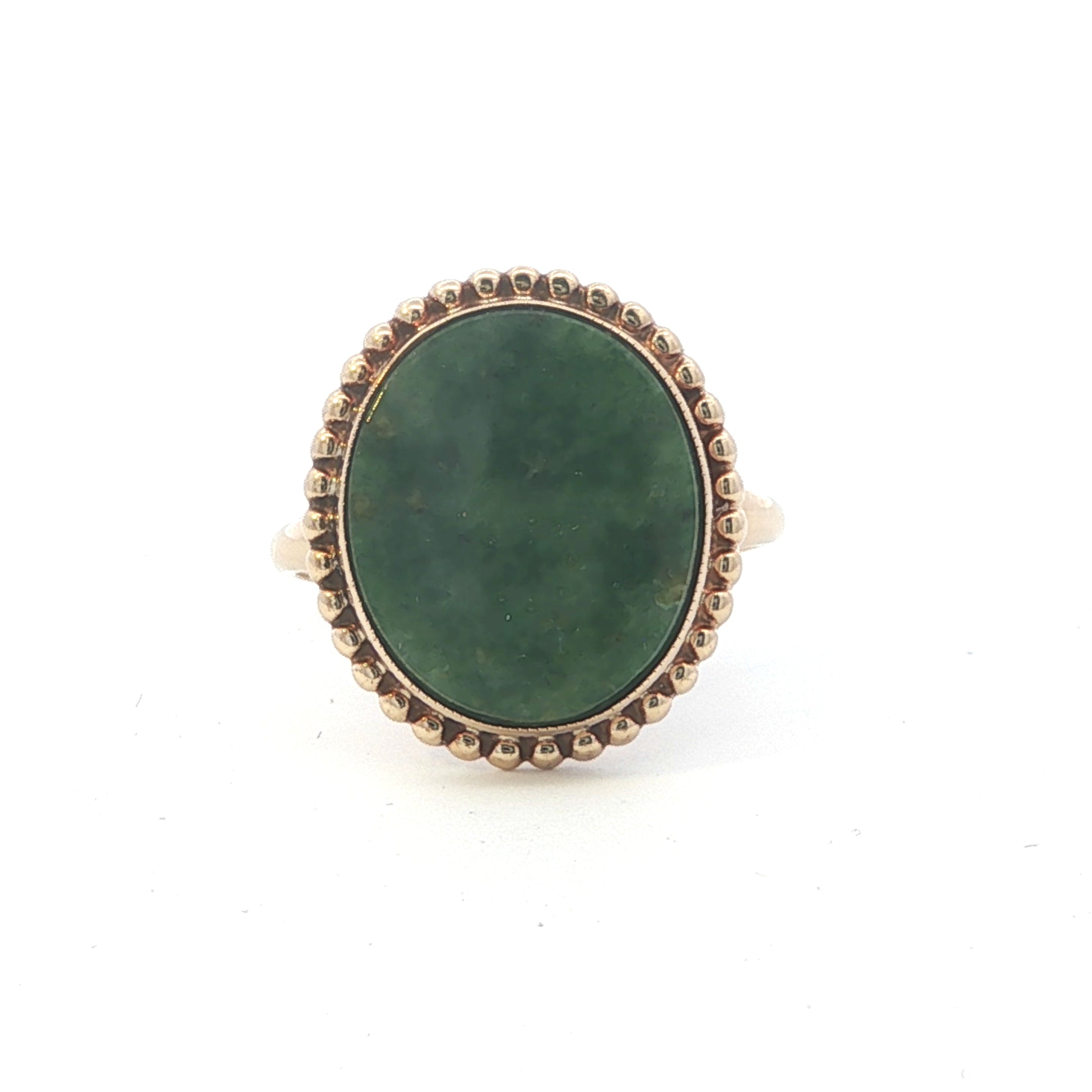 Estate Collection: 10K Yellow Gold Oval Jade Antique-Style Fashion Ring