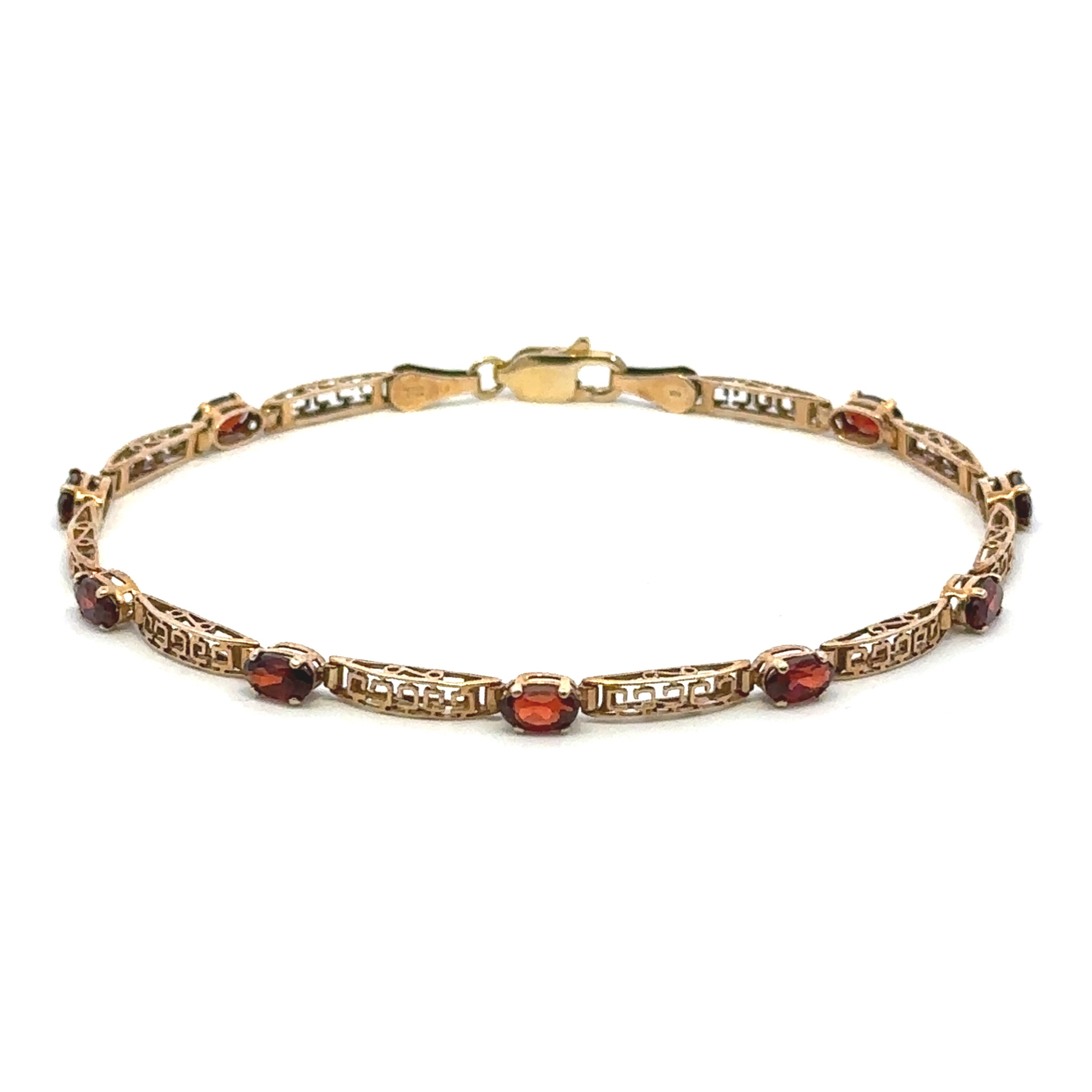 Estate Collection: 10K Yellow Gold 7" Filigree Link & Oval Garnet Bracelet