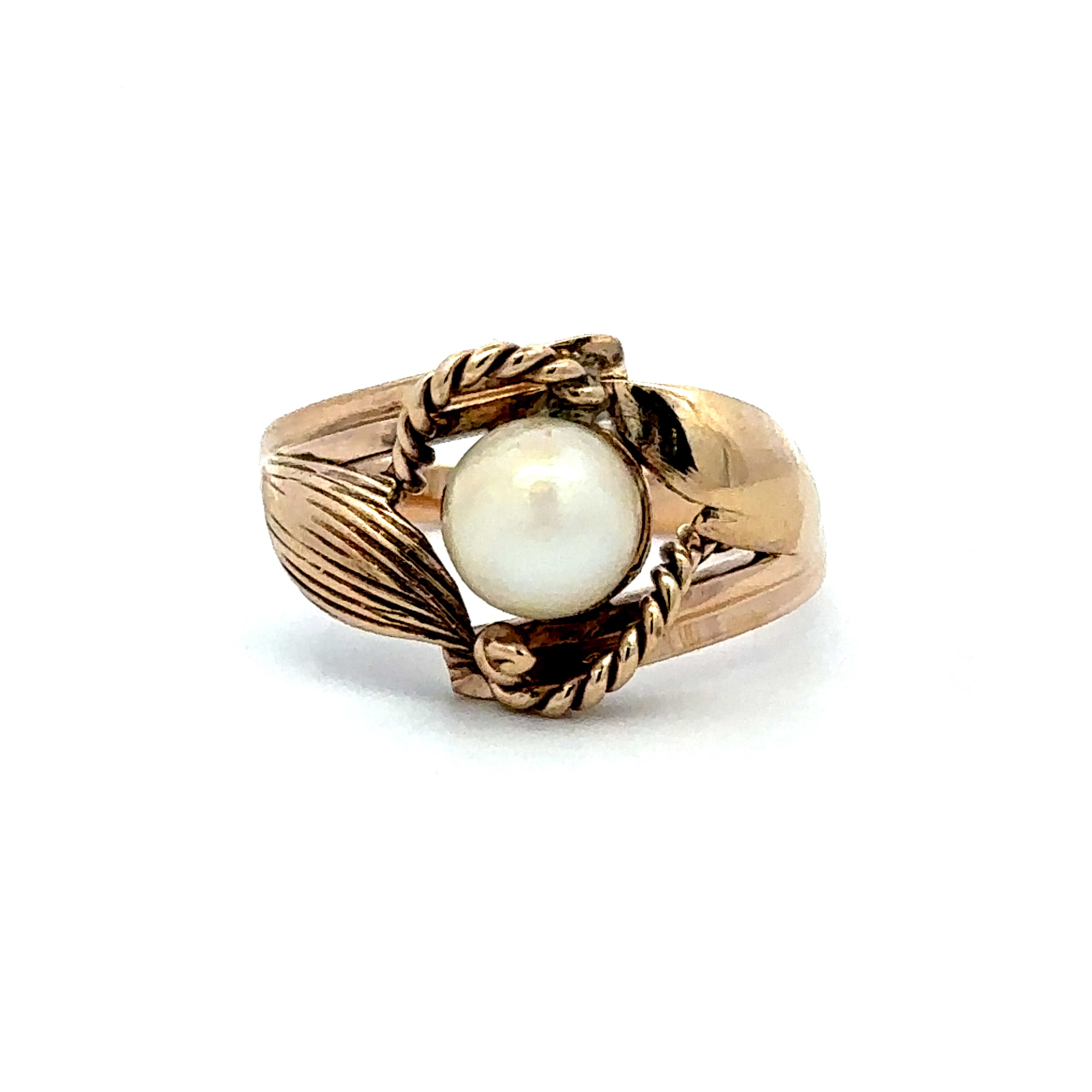 Estate Collection: 14K Yellow Gold Pearl Leaf and Rope Fashion Ring