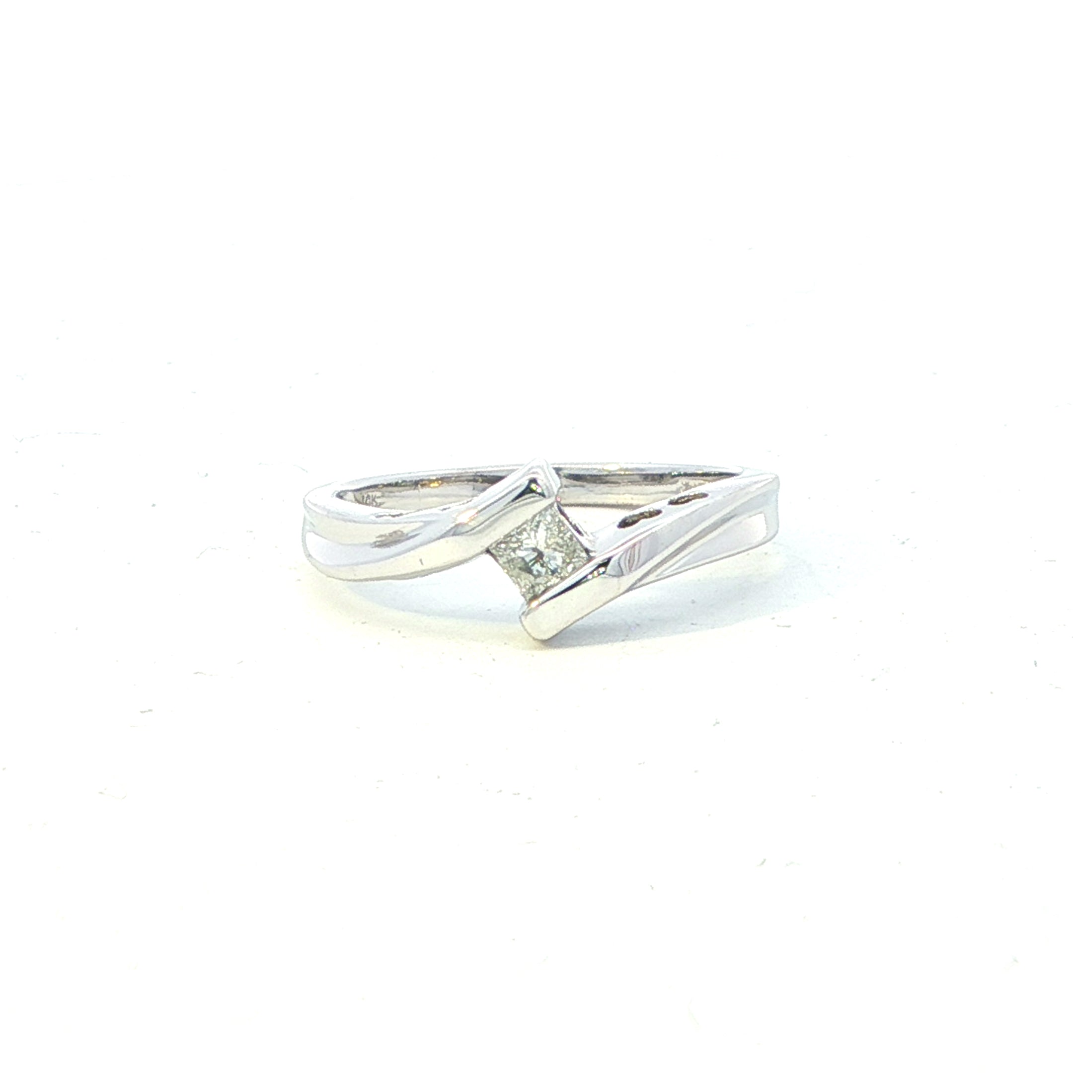 Estate Collection: 10K White Gold Princess Diamond Ring
