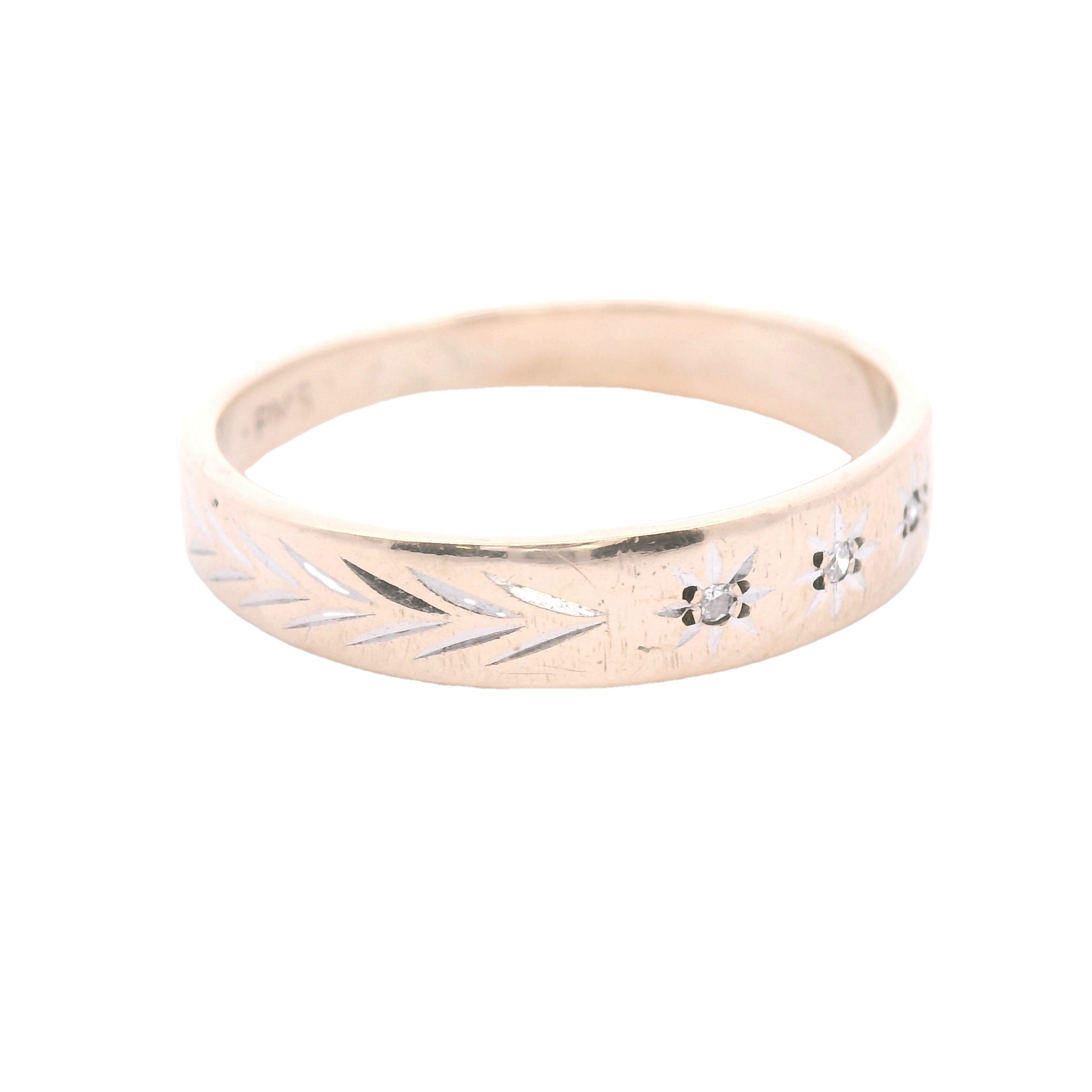 Estate Collection: 10K Yellow Gold Engraved Details Wedding Band